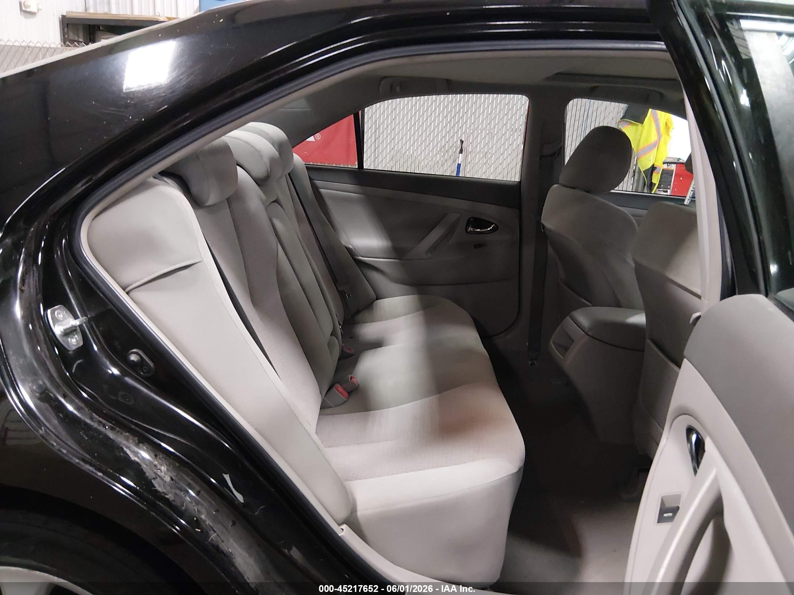 2011 Toyota Camry Le Черный vin: 4T4BF3EK9BR175296