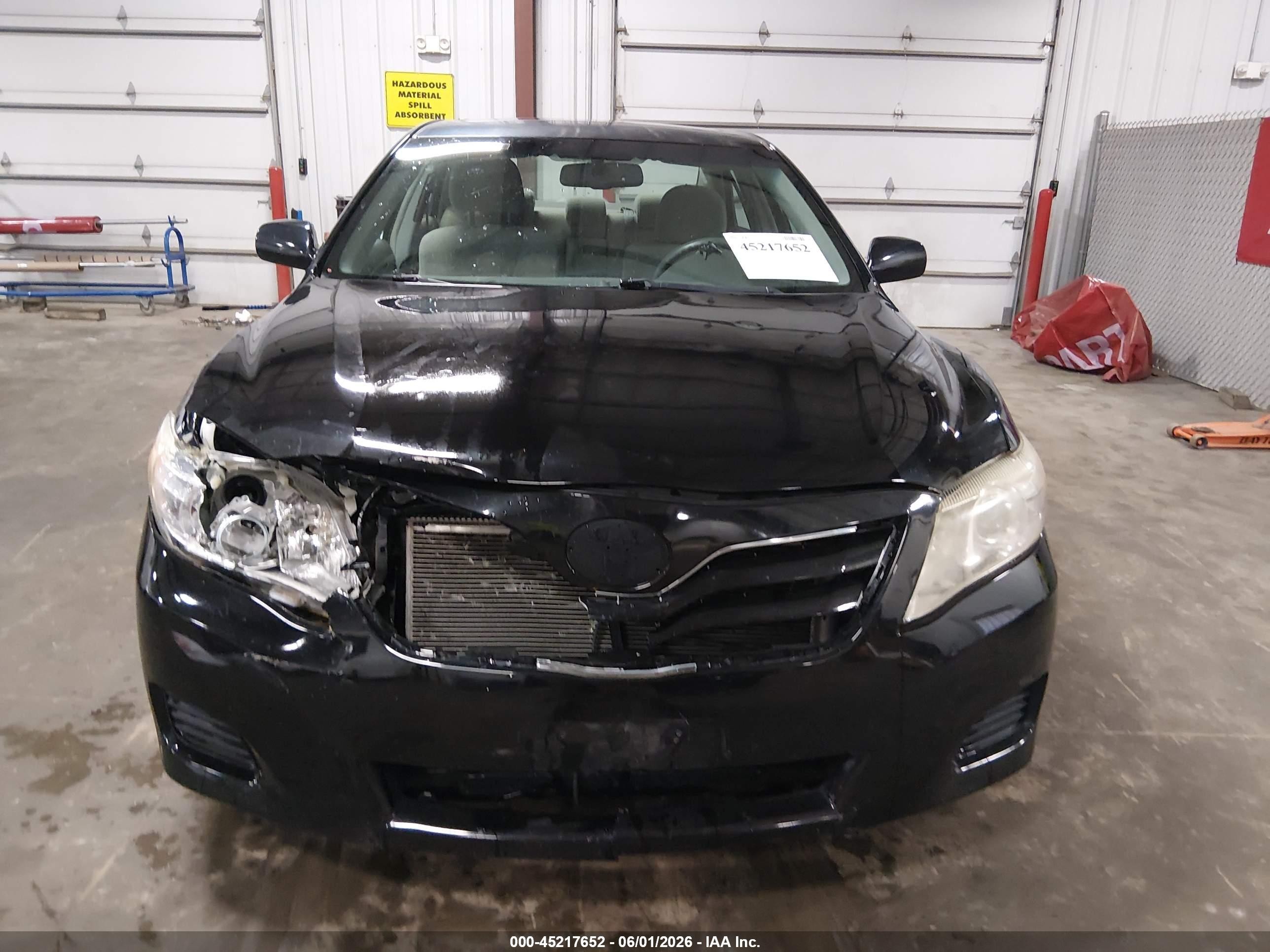 2011 Toyota Camry Le Черный vin: 4T4BF3EK9BR175296