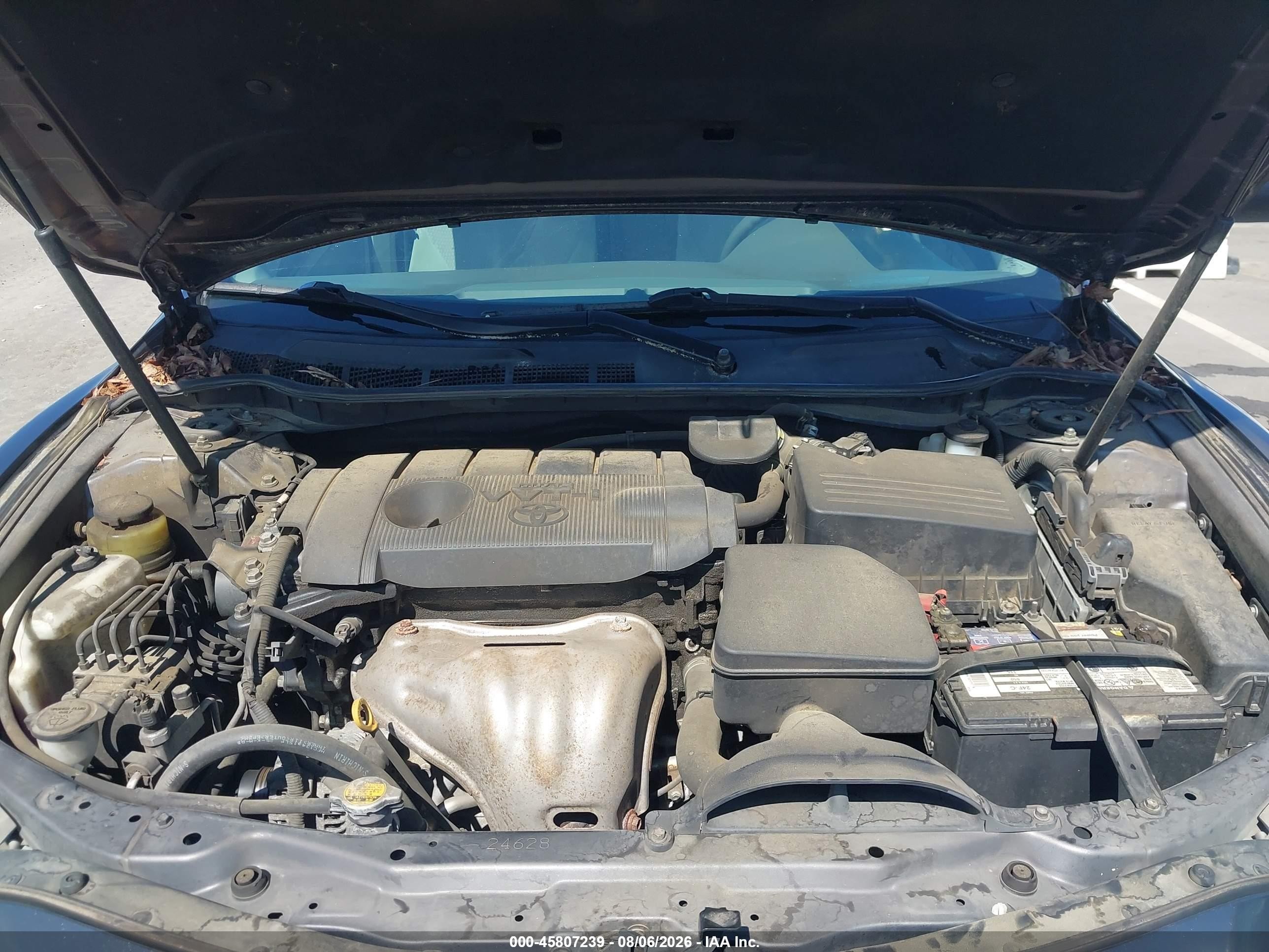 2011 Toyota Camry Le Gray vin: 4T4BF3EK9BR186525