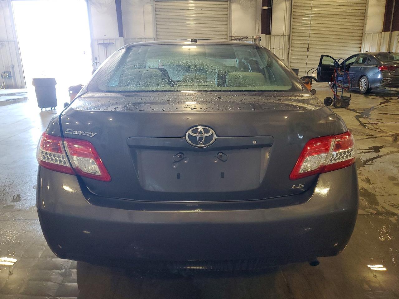 2011 Toyota Camry Le Gray vin: 4T4BF3EK9BR201461