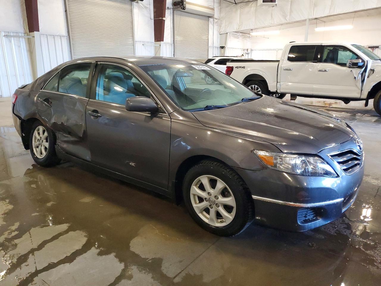 2011 Toyota Camry Le Gray vin: 4T4BF3EK9BR201461
