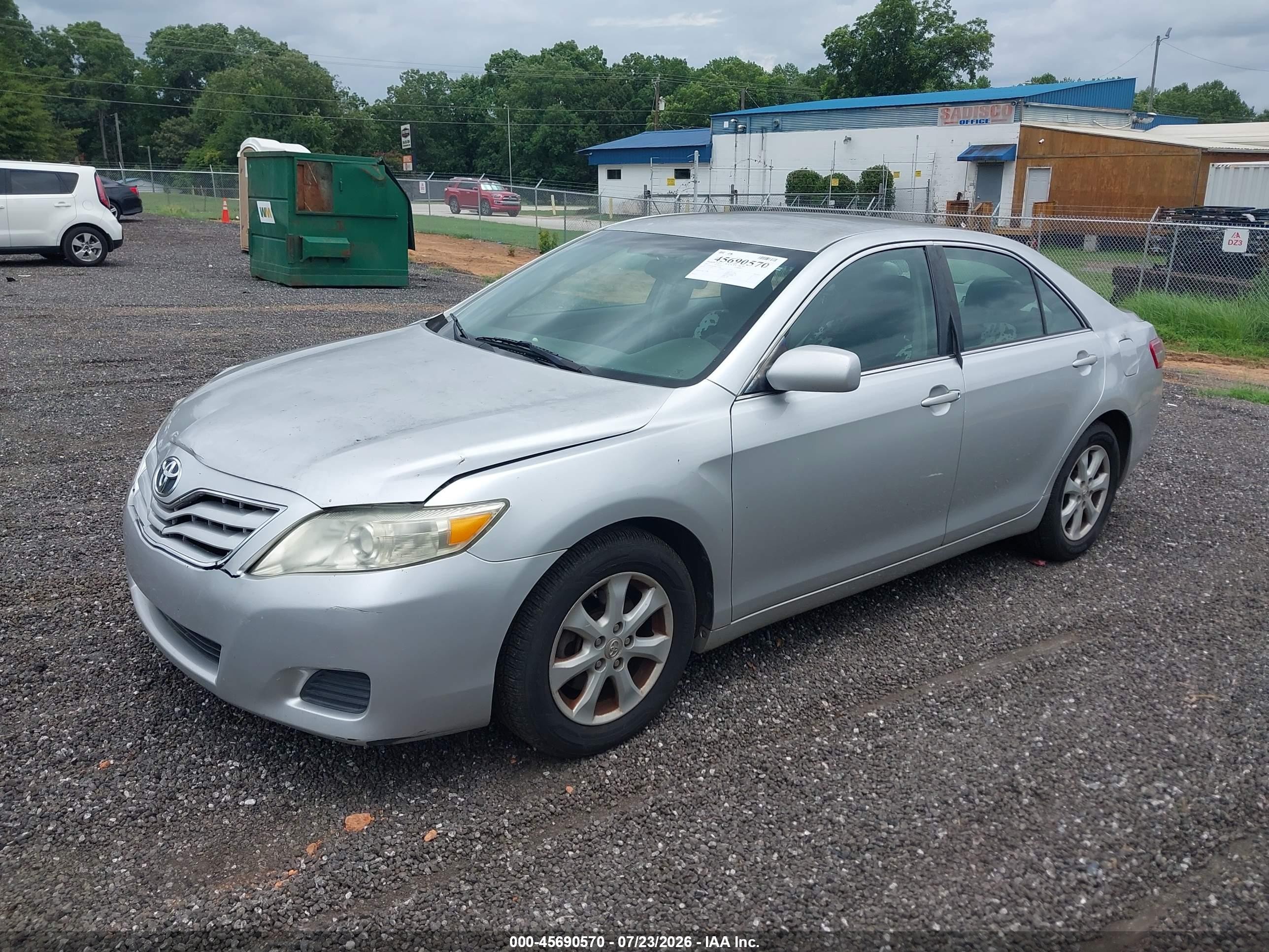2011 Toyota Camry Le Silver vin: 4T4BF3EK9BR213948