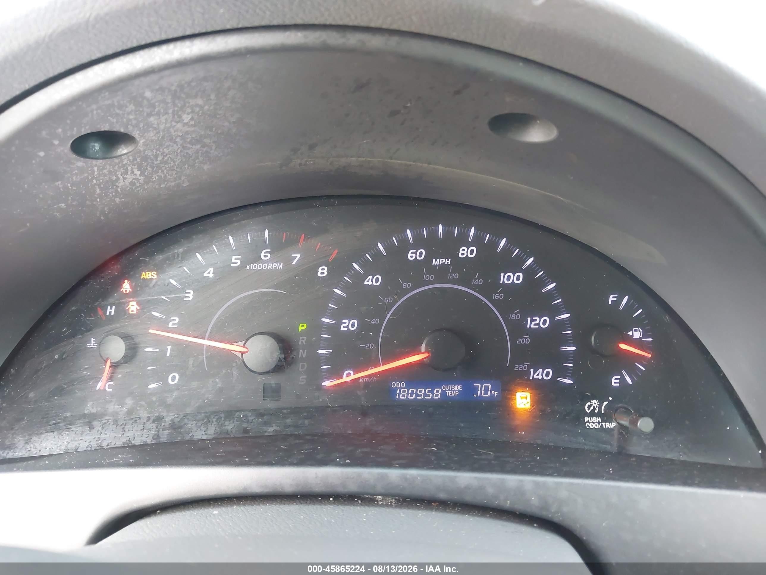 2010 Toyota Camry Le Silver vin: 4T4BF3EKXAR018469