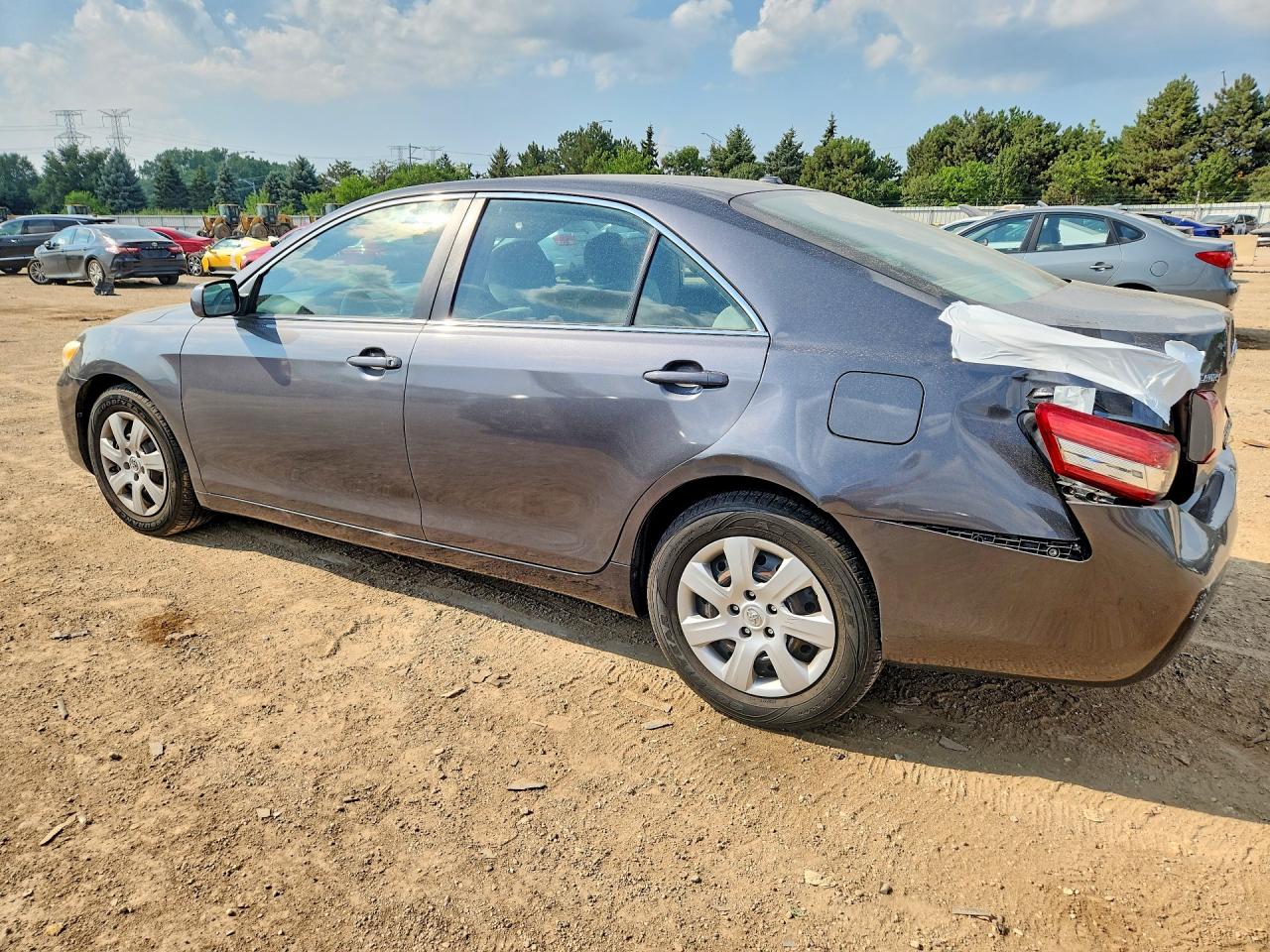 2010 Toyota Camry Le Gray vin: 4T4BF3EKXAR023641