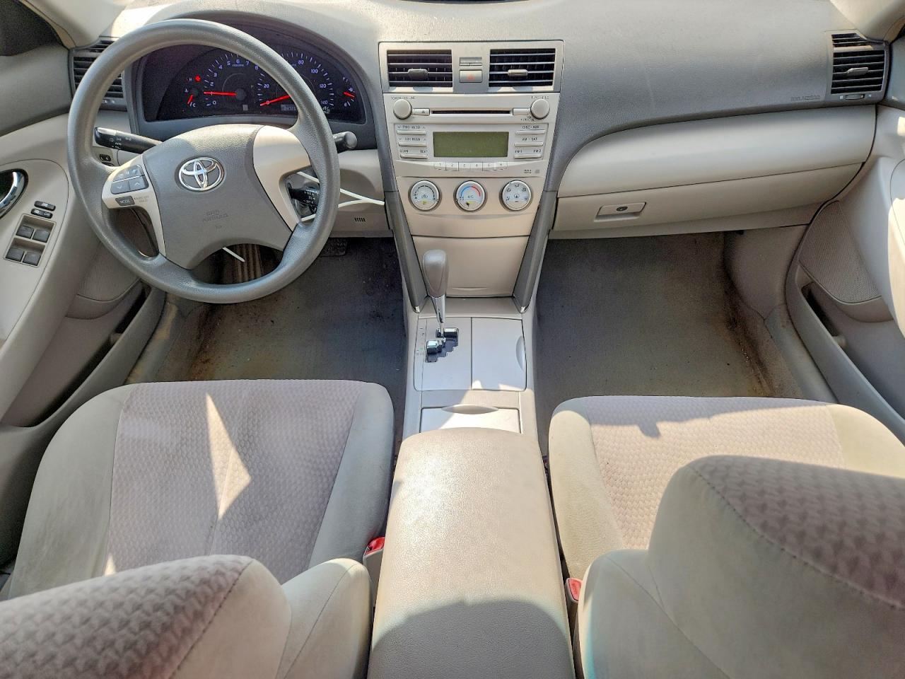 2010 Toyota Camry Le Gray vin: 4T4BF3EKXAR023641