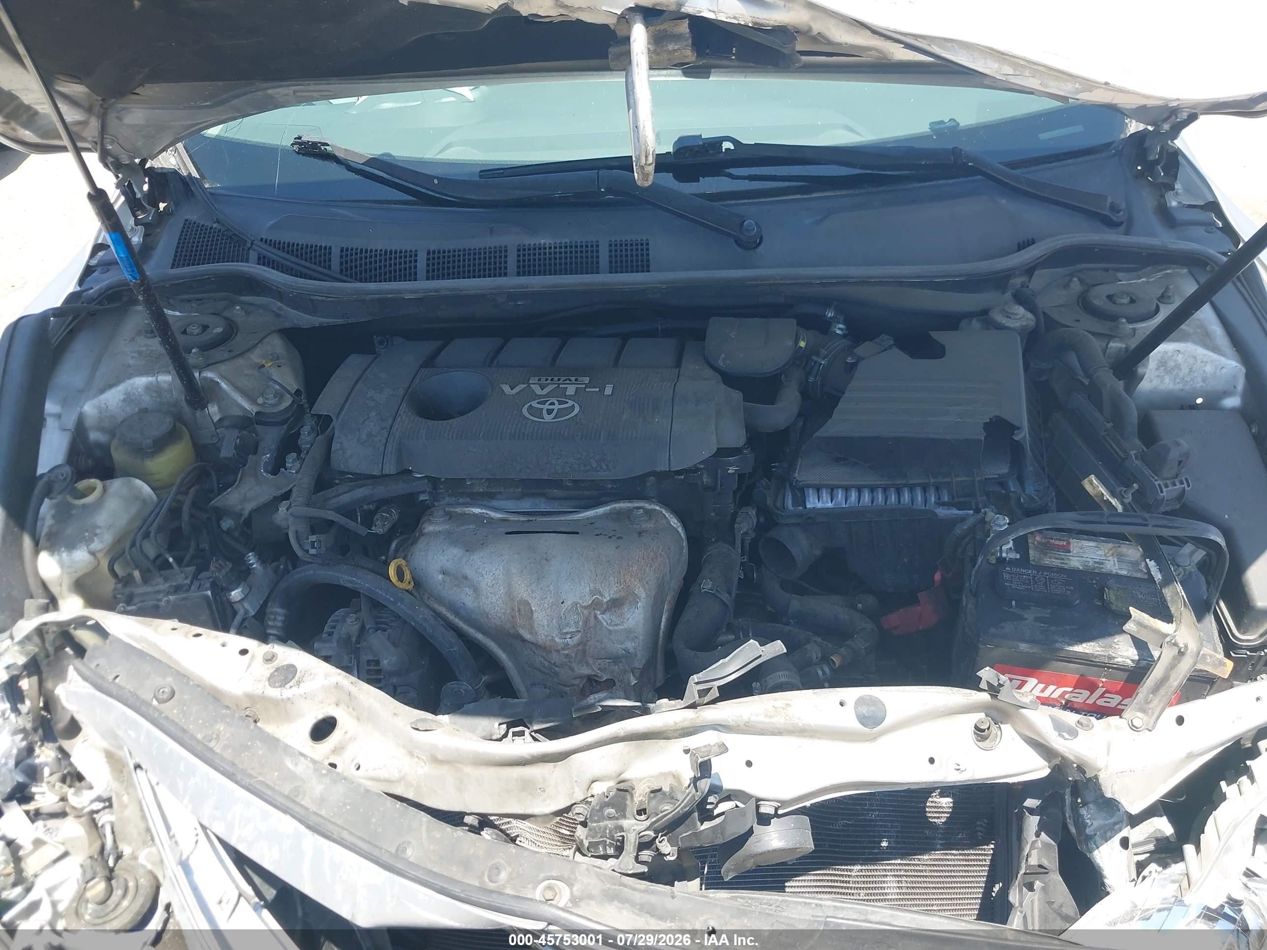 2010 Toyota Camry Le Silver vin: 4T4BF3EKXAR024031
