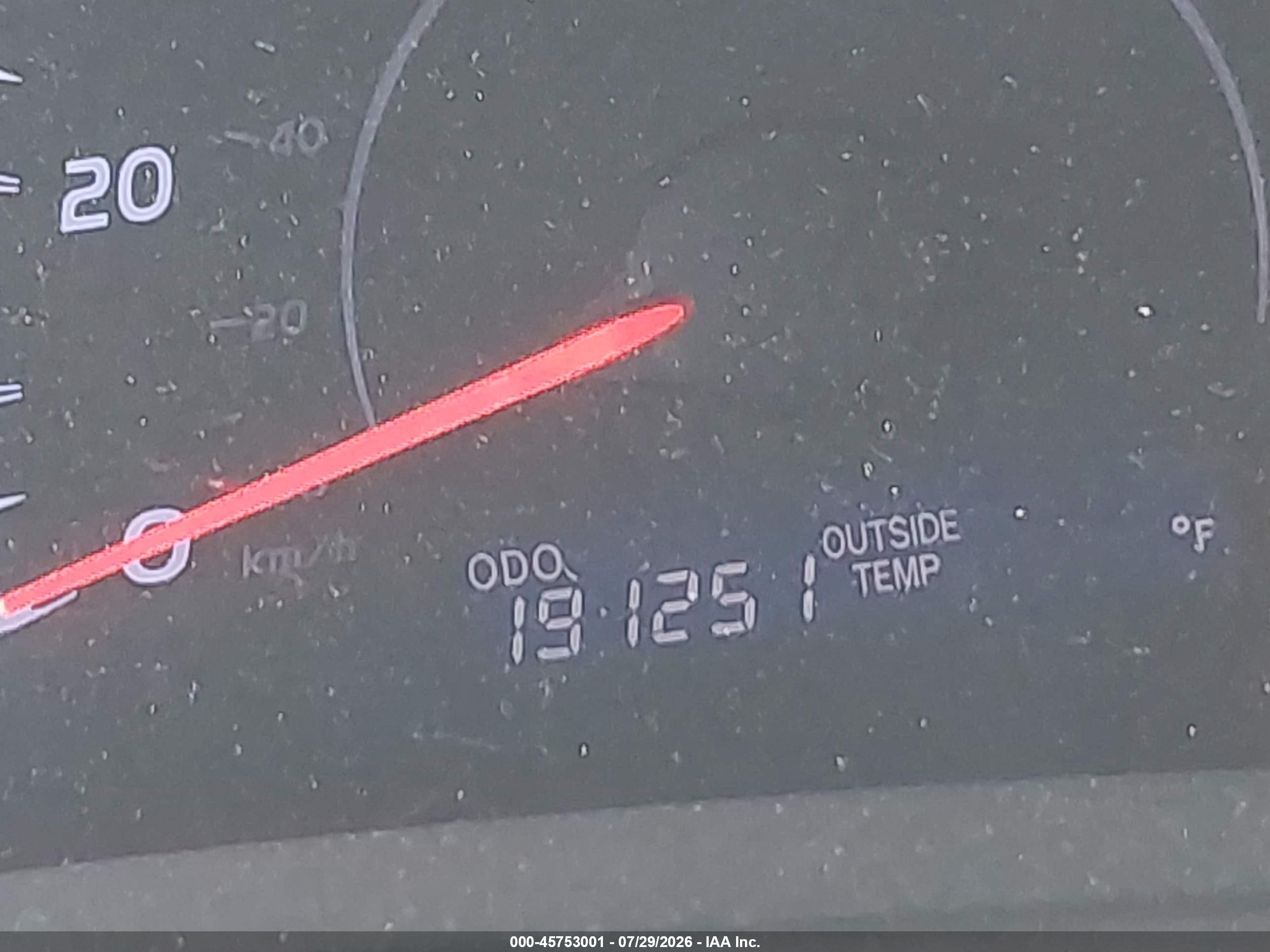 2010 Toyota Camry Le Silver vin: 4T4BF3EKXAR024031