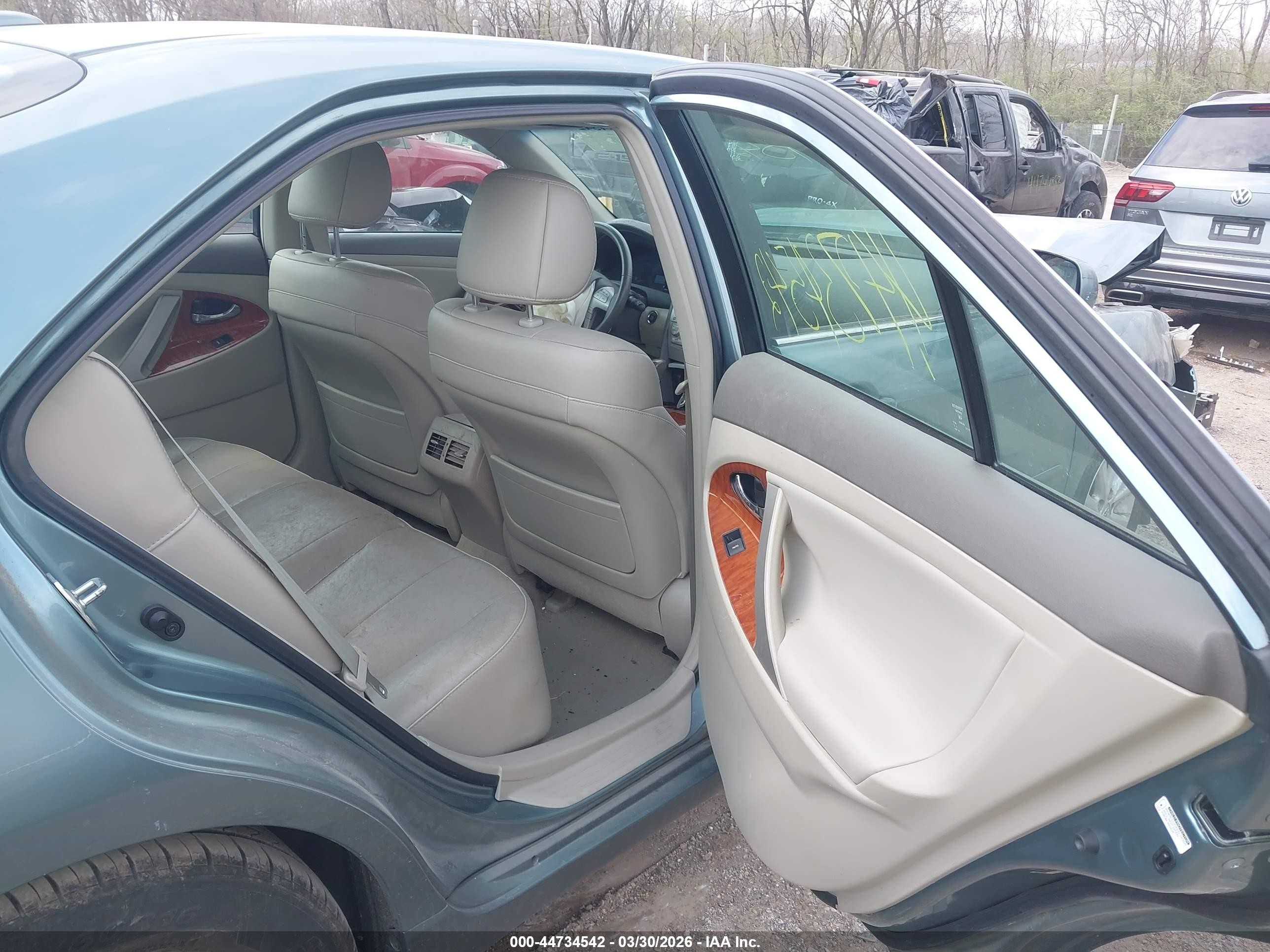 2010 Toyota Camry Xle Blue vin: 4T4BF3EKXAR035675