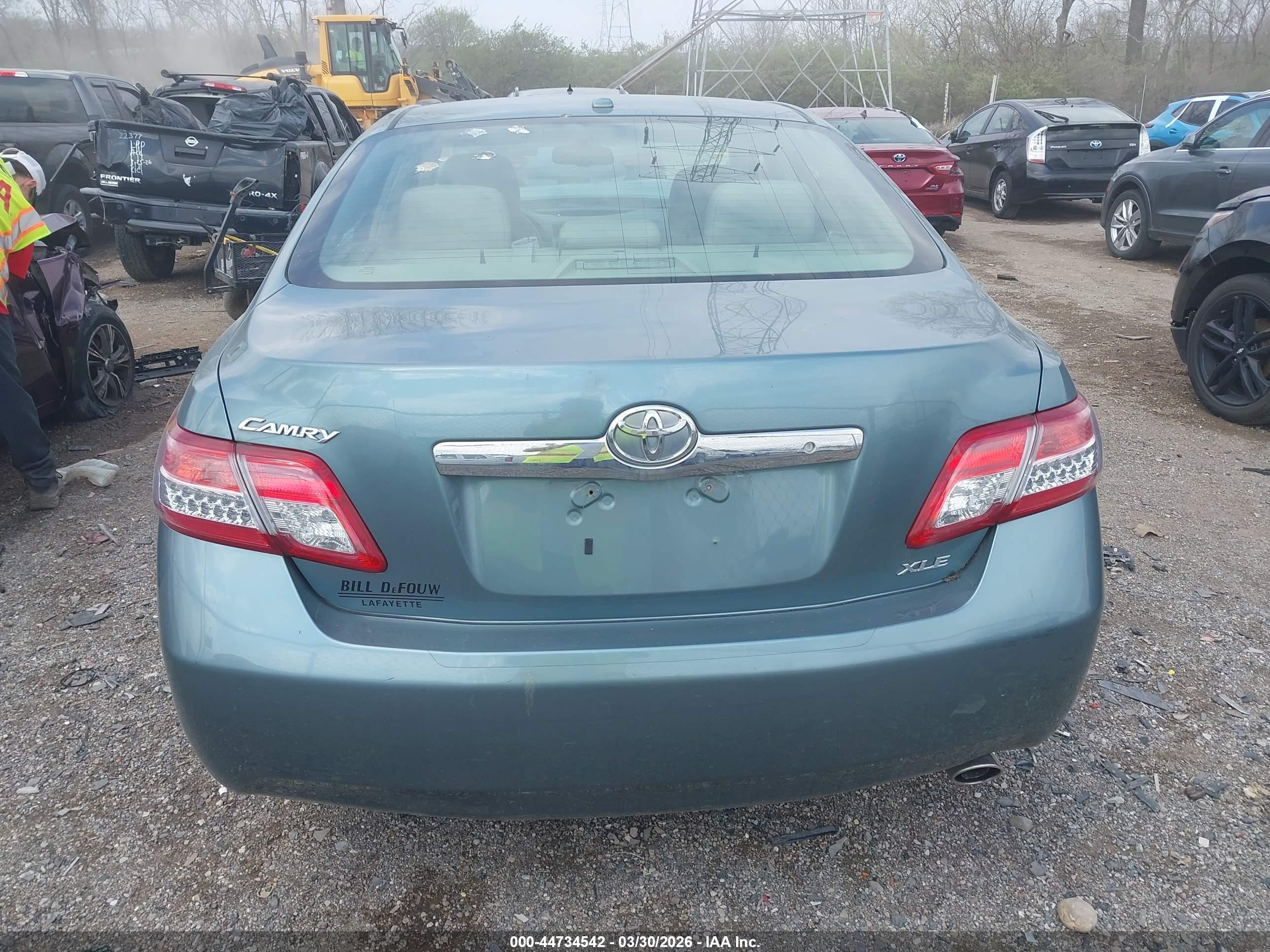 2010 Toyota Camry Xle Blue vin: 4T4BF3EKXAR035675