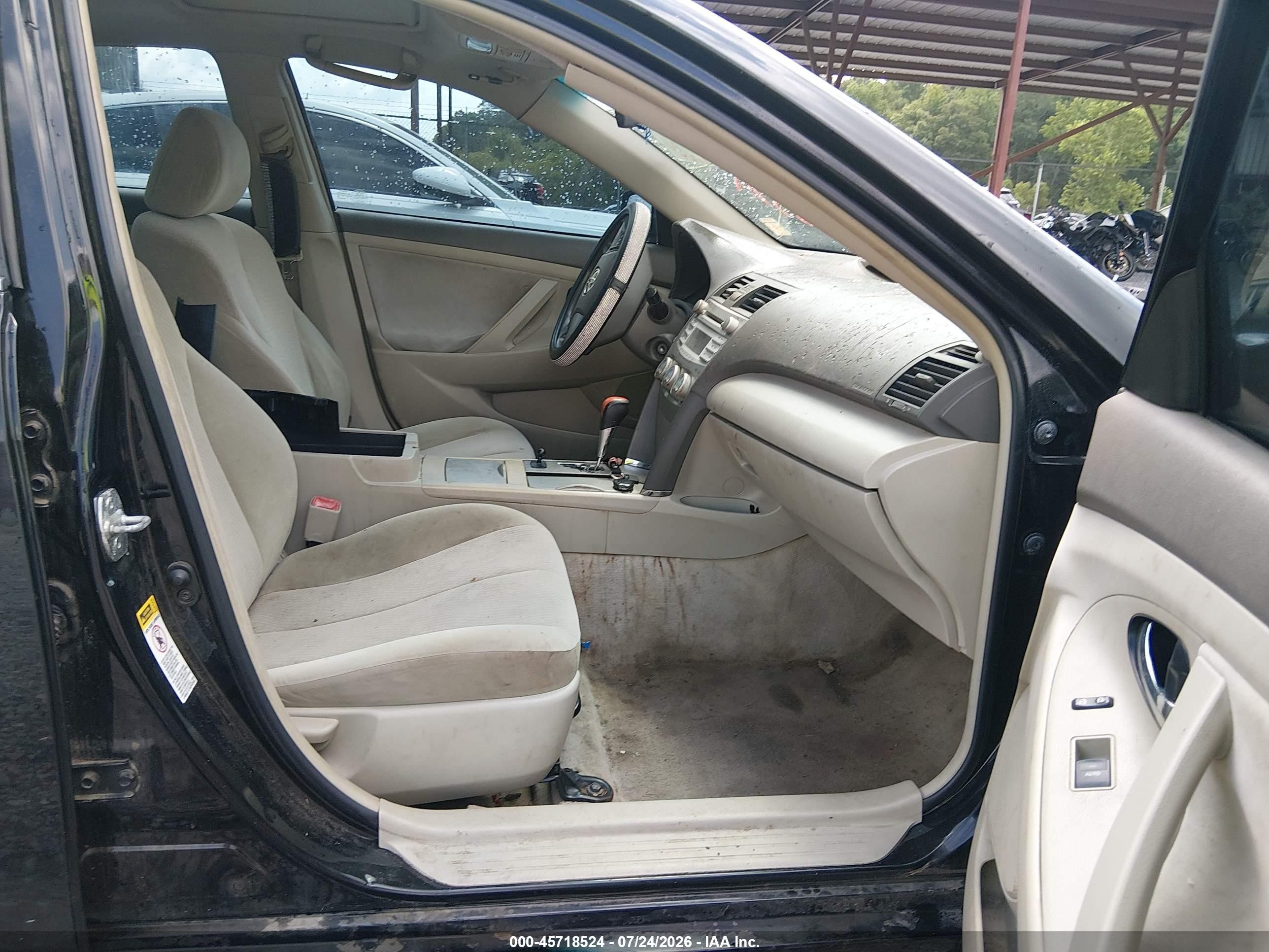2010 Toyota Camry Le Black vin: 4T4BF3EKXAR042030