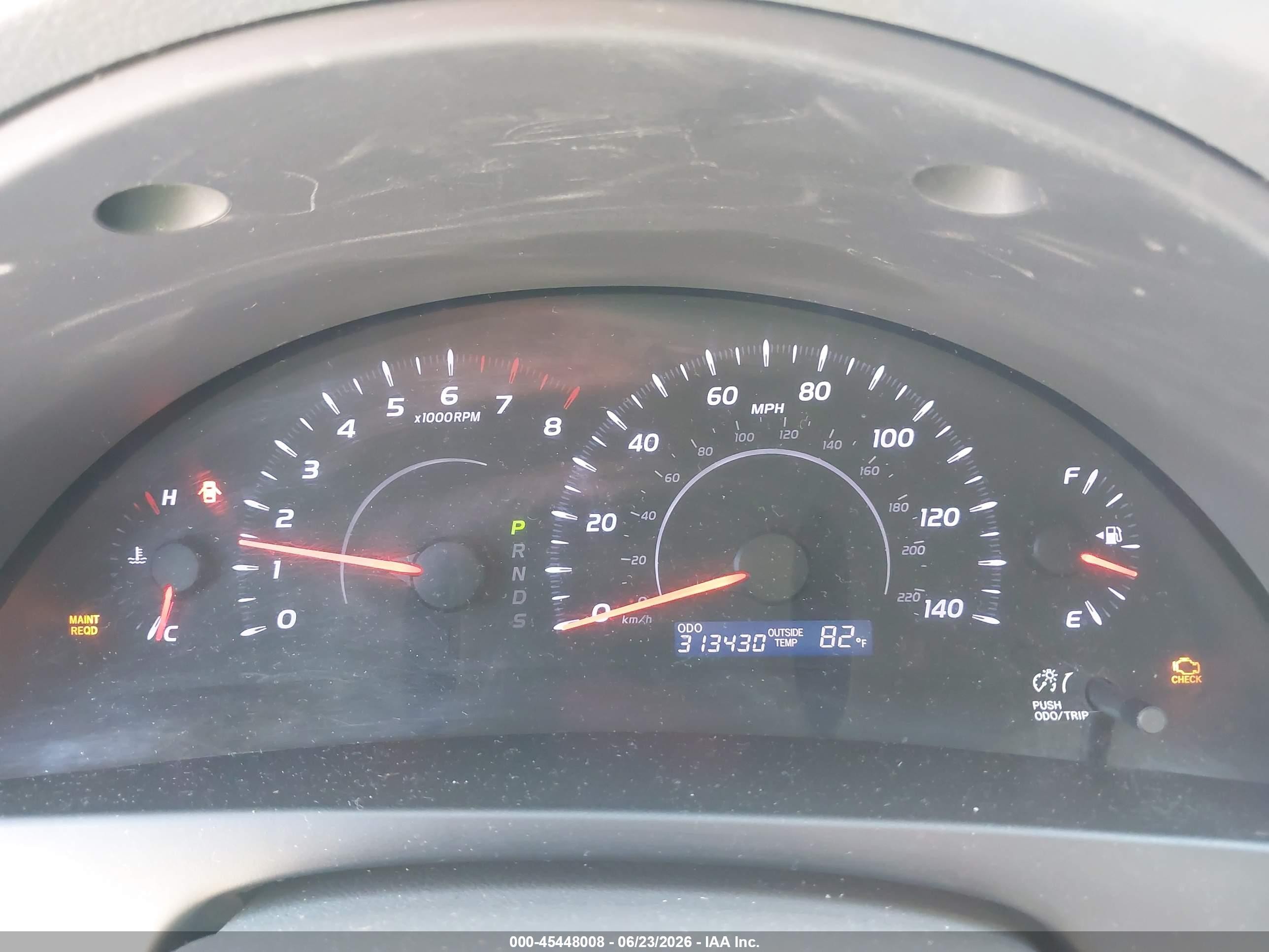 2010 Toyota Camry Le Gray vin: 4T4BF3EKXAR044487
