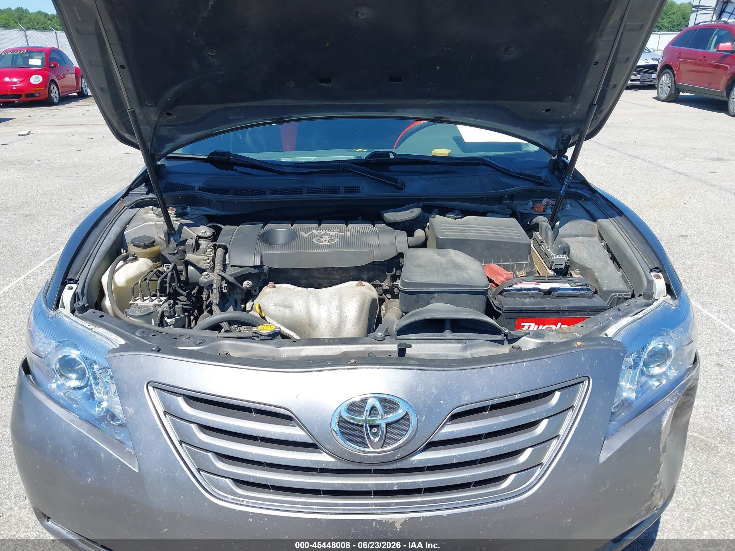 2010 Toyota Camry Le Gray vin: 4T4BF3EKXAR044487