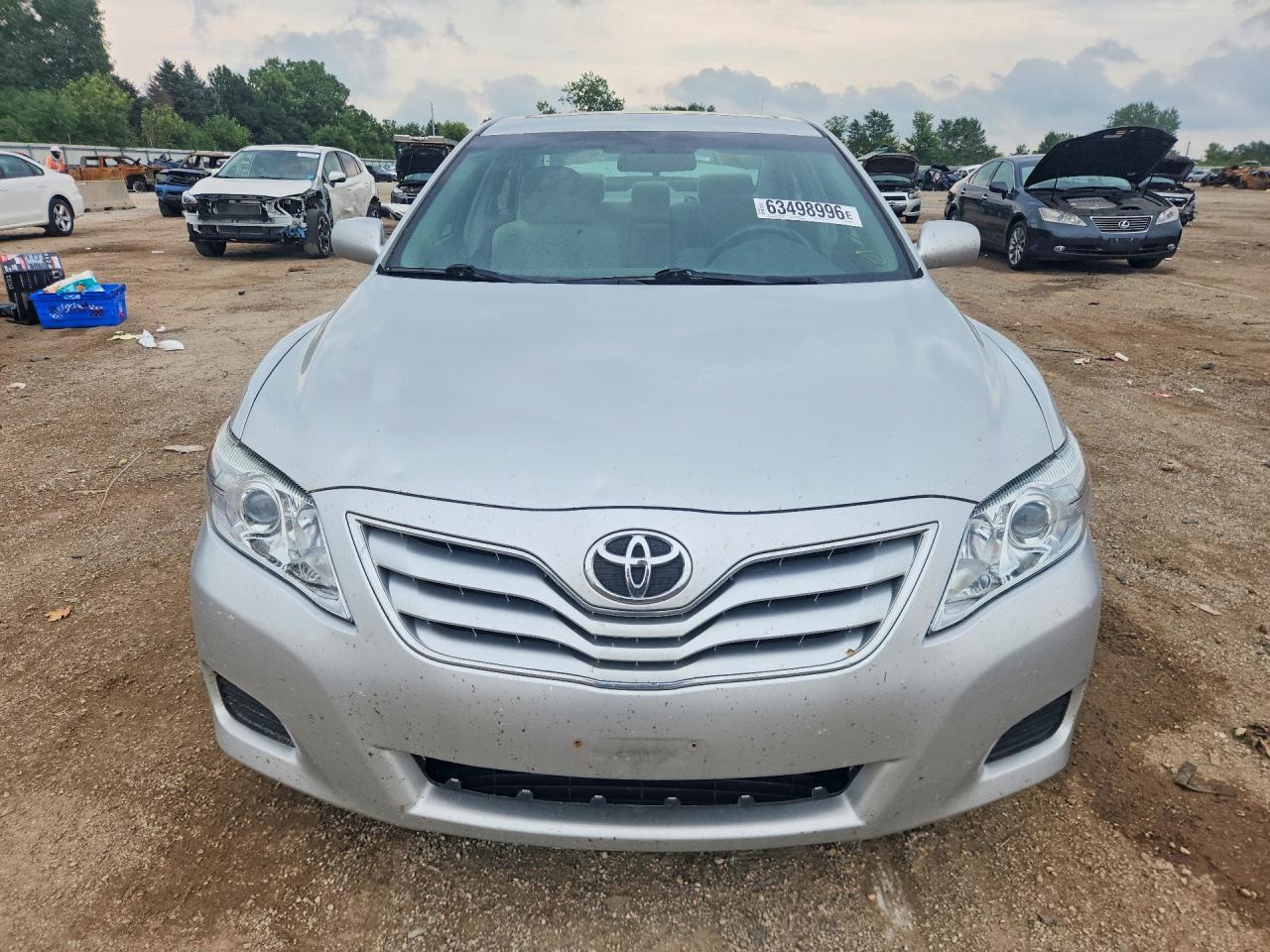 2010 Toyota Camry Le Silver vin: 4T4BF3EKXAR058700