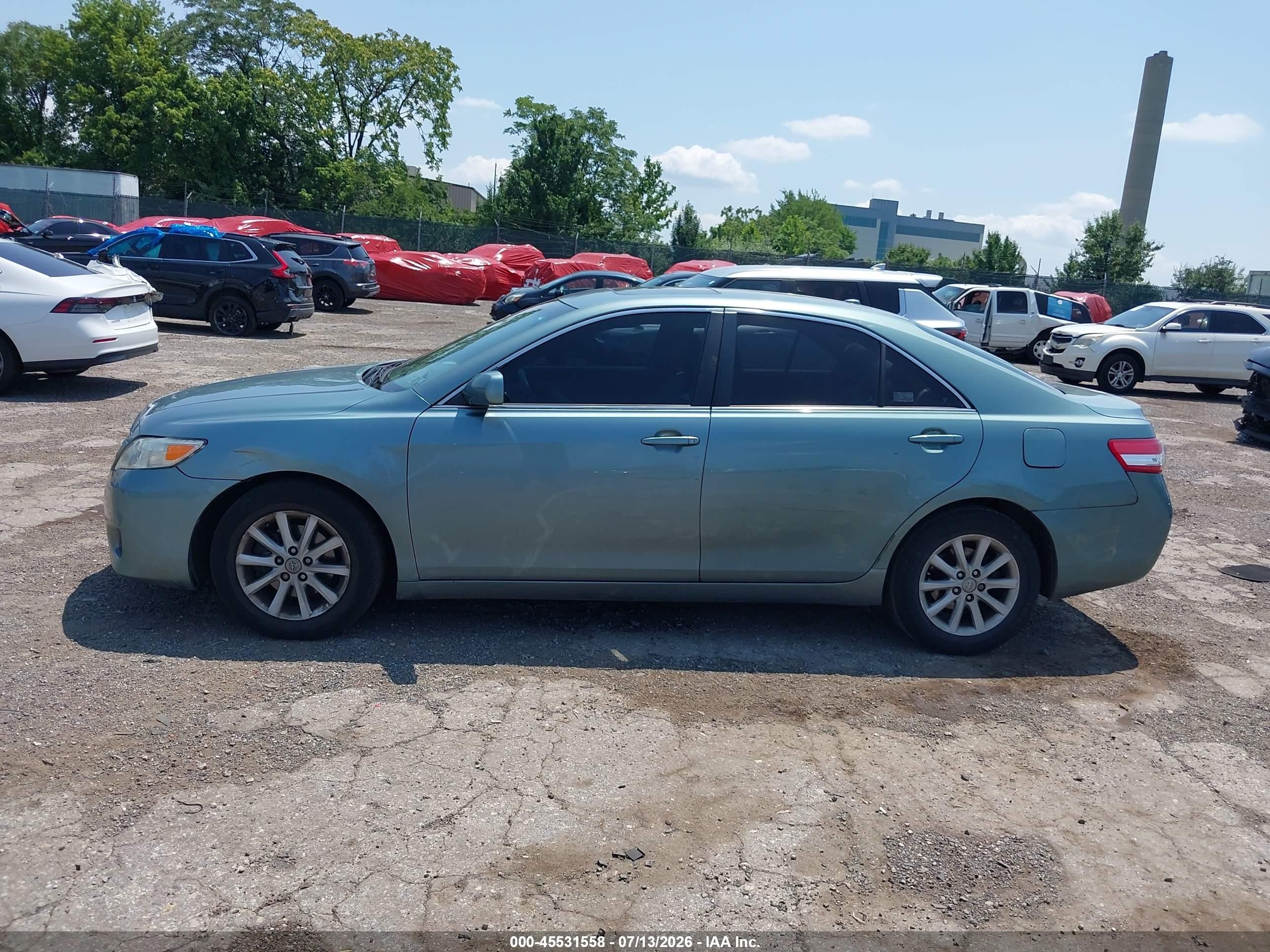 2010 Toyota Camry Xle Teal vin: 4T4BF3EKXAR060186