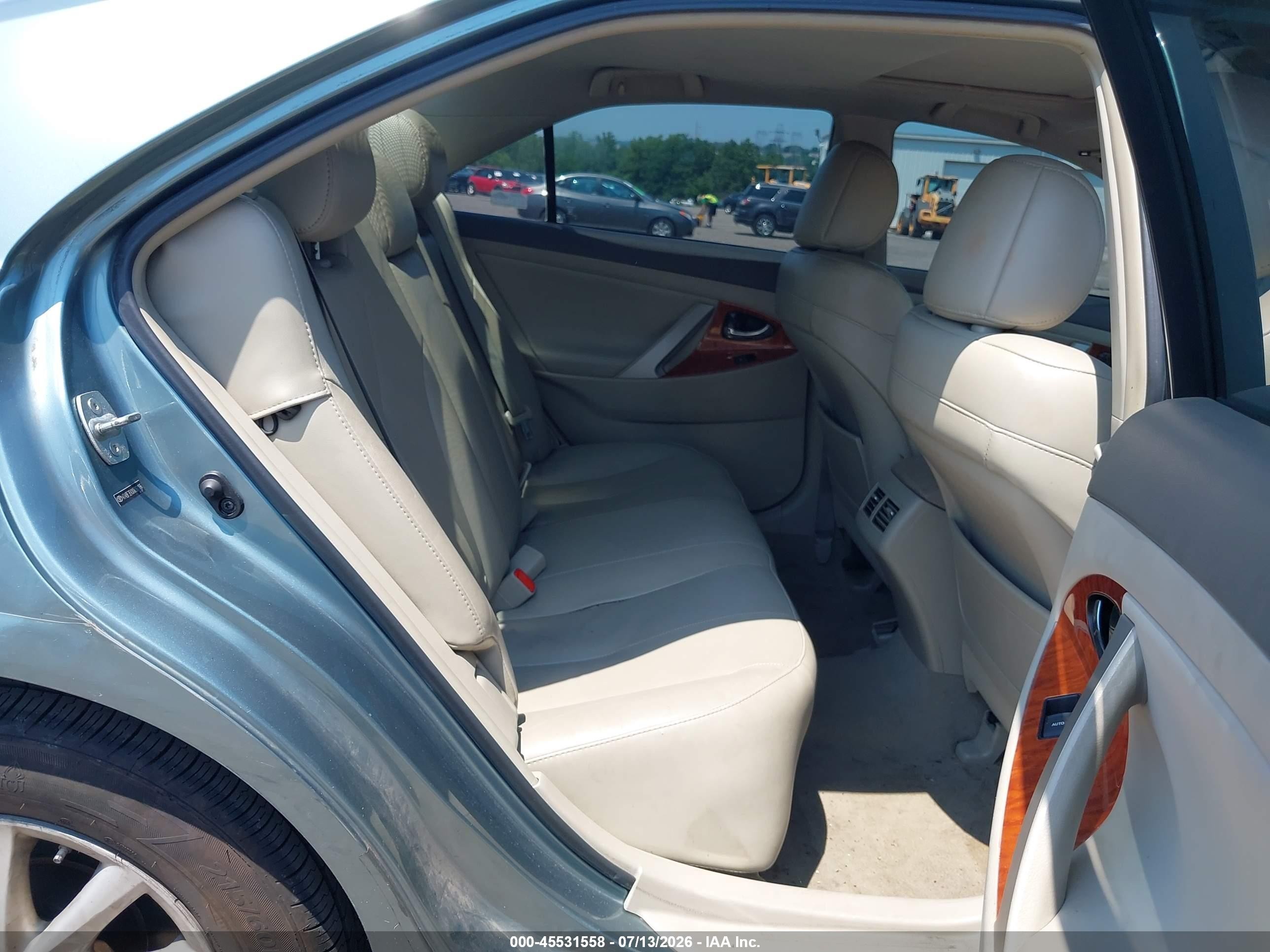 2010 Toyota Camry Xle Teal vin: 4T4BF3EKXAR060186