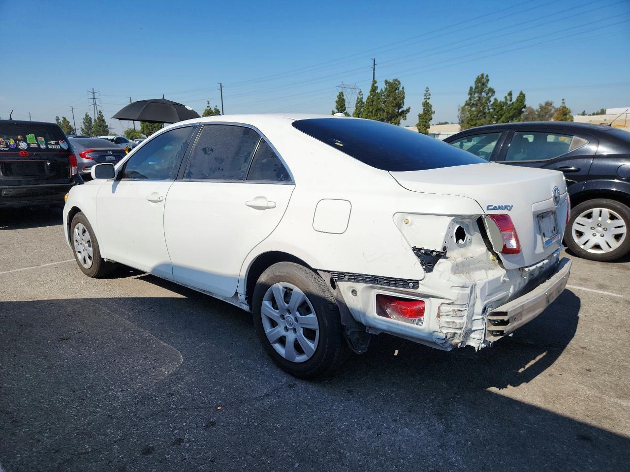 2010 Toyota Camry Le White vin: 4T4BF3EKXAR065758
