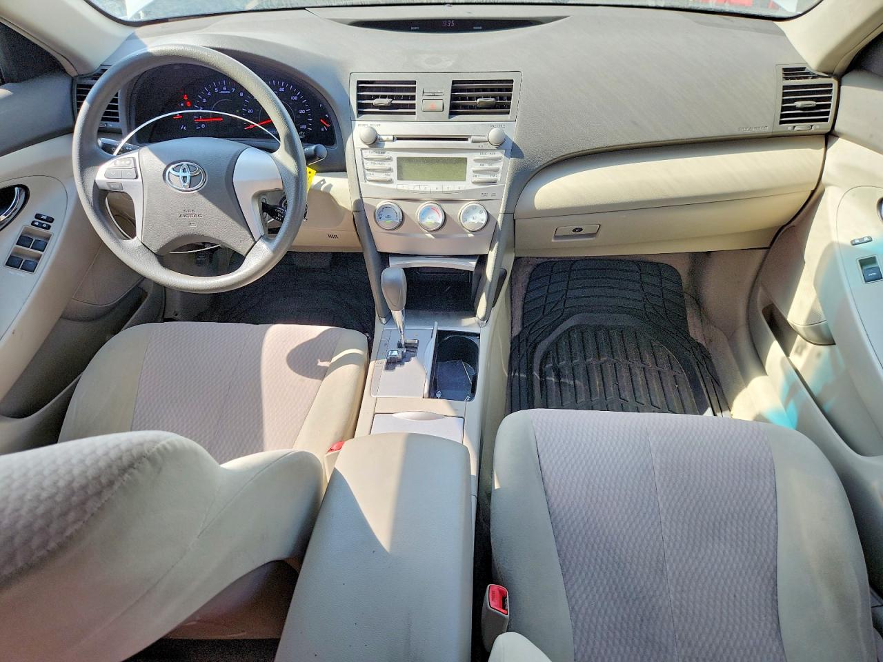 2010 Toyota Camry Le White vin: 4T4BF3EKXAR065758