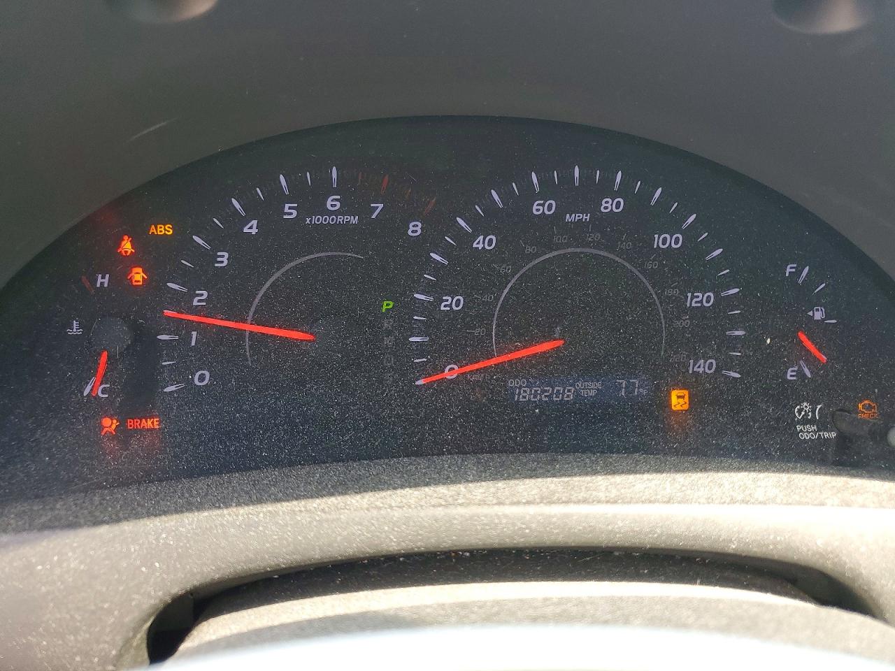 2010 Toyota Camry Le Gray vin: 4T4BF3EKXAR084651