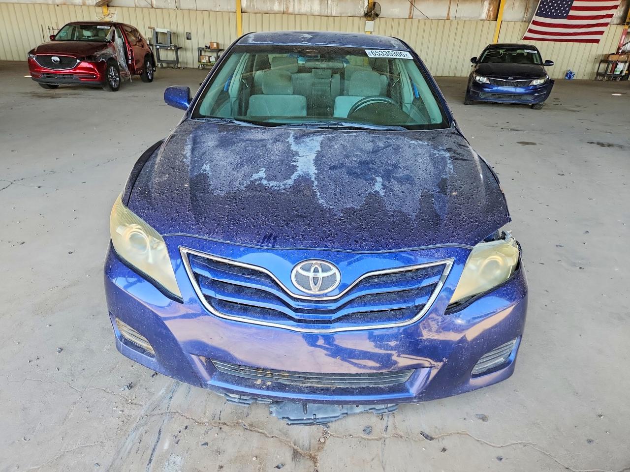2011 Toyota Camry Le Blue vin: 4T4BF3EKXBR087731