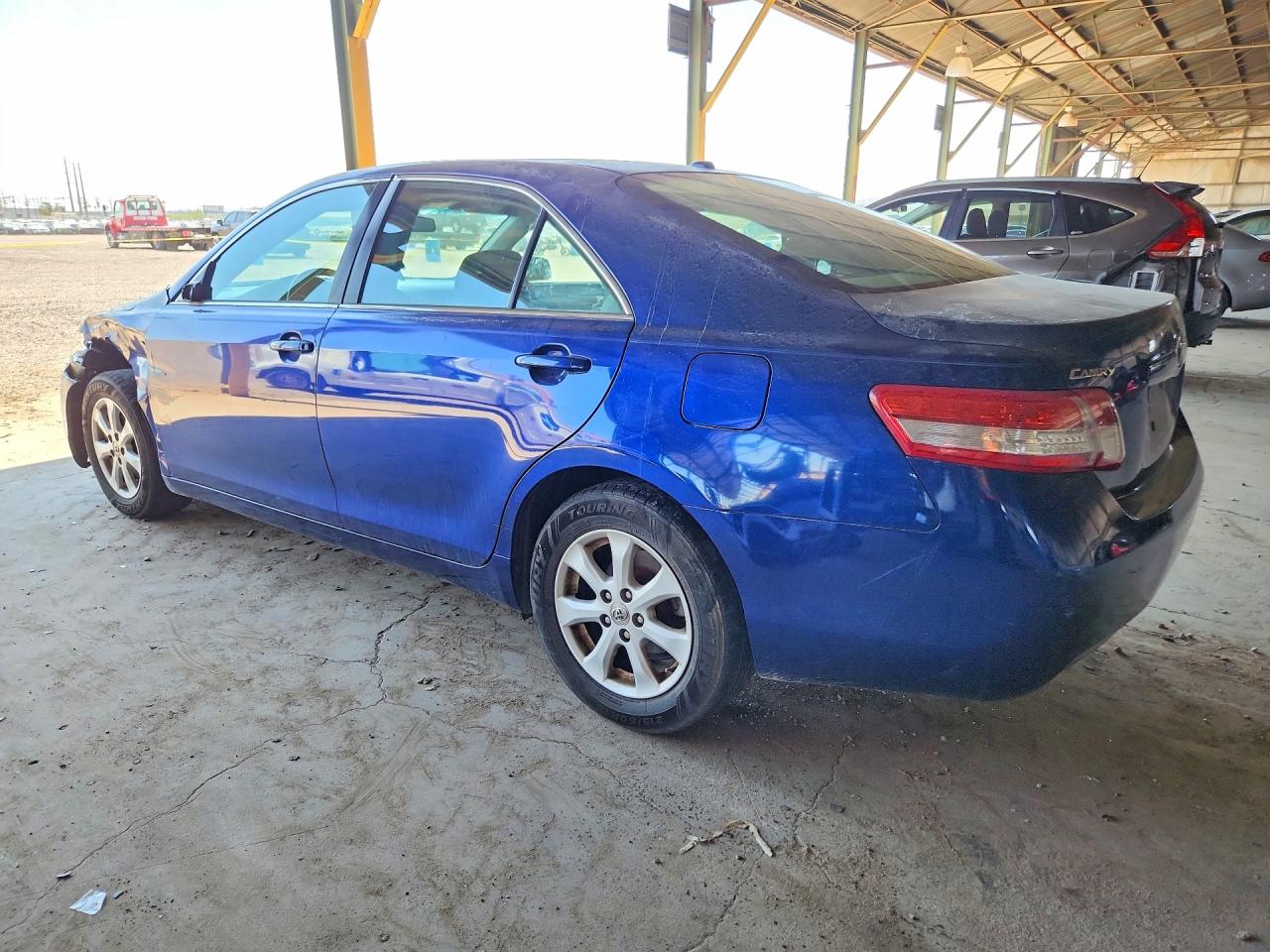 2011 Toyota Camry Le Blue vin: 4T4BF3EKXBR087731