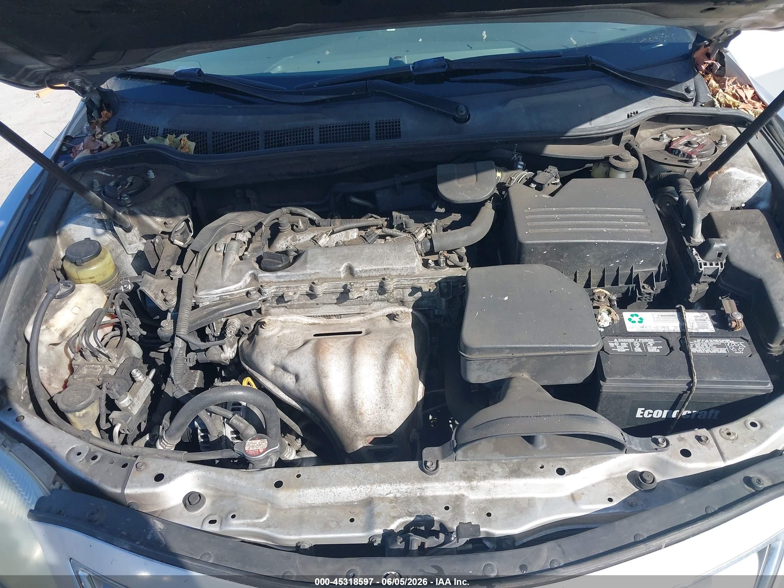 2011 Toyota Camry Le Gray vin: 4T4BF3EKXBR091391