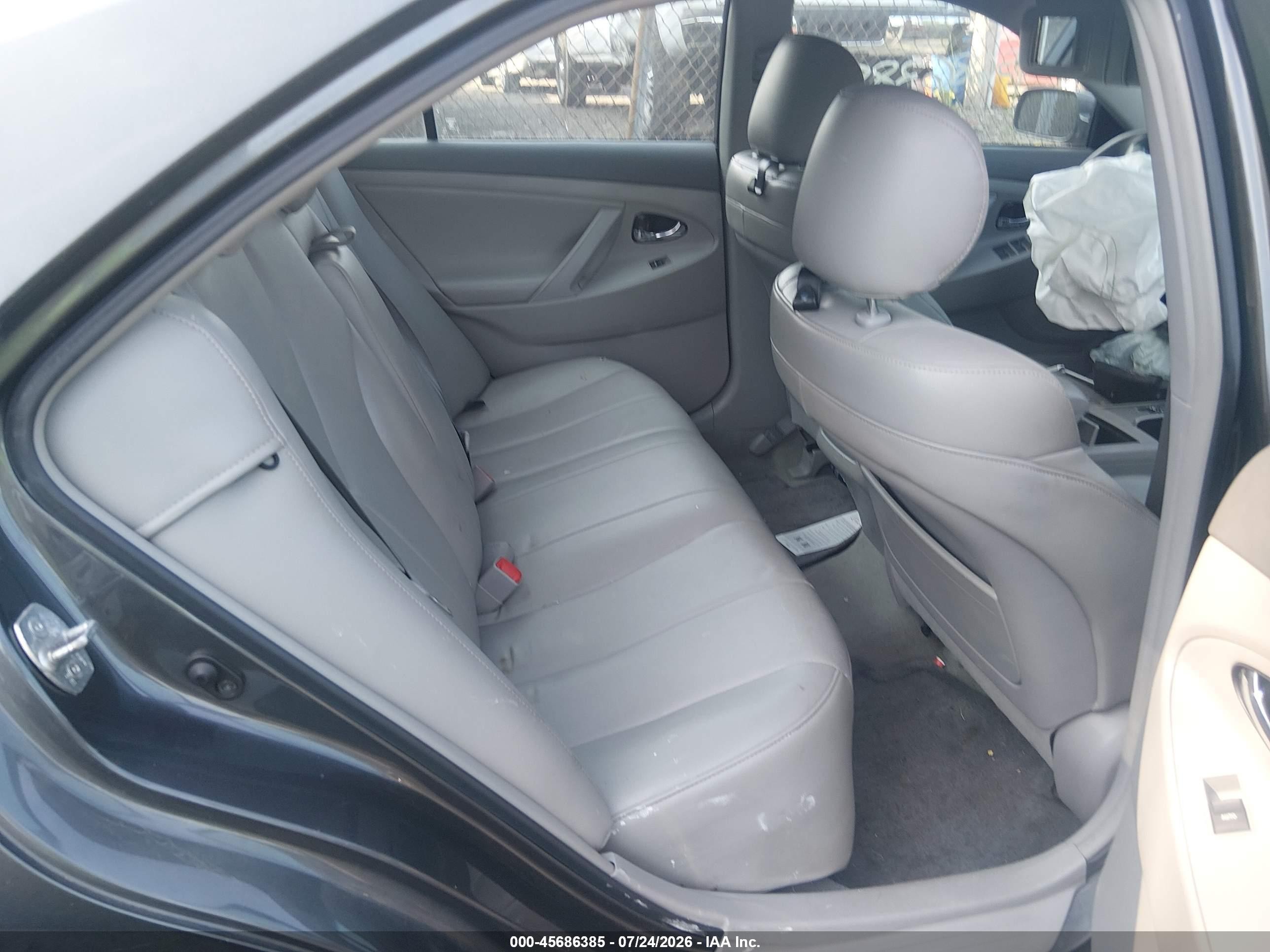 2011 Toyota Camry Se/le/xle Gray vin: 4T4BF3EKXBR095151