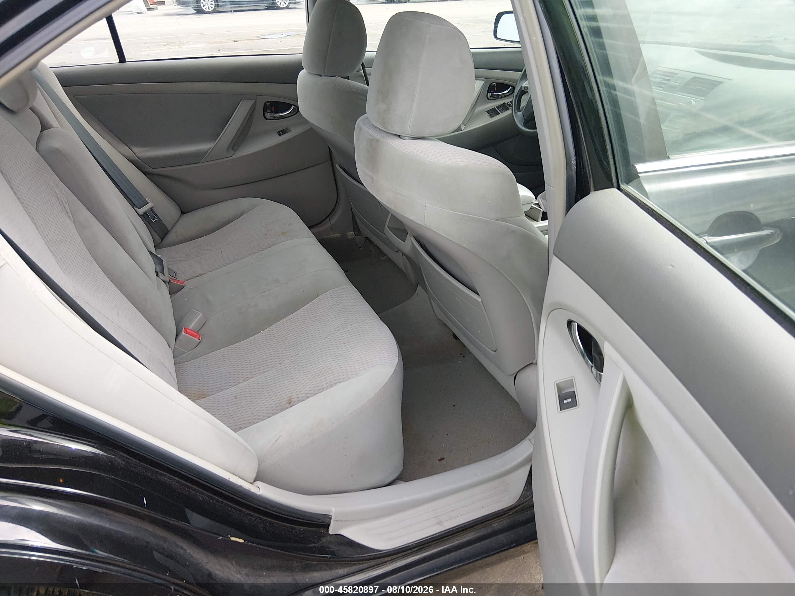 2011 Toyota Camry Le Черный vin: 4T4BF3EKXBR099085