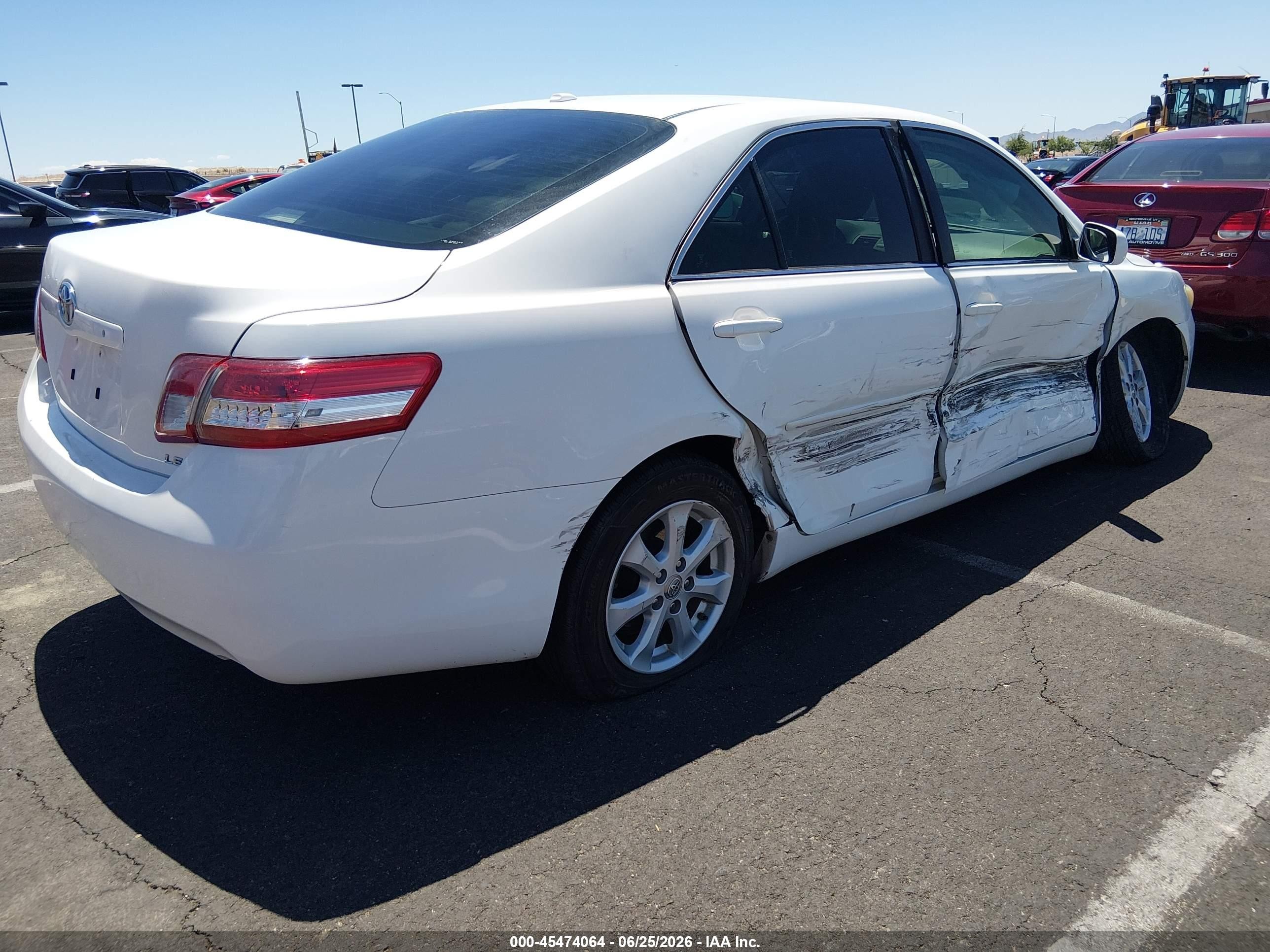 2011 Toyota Camry Le Белый vin: 4T4BF3EKXBR105533
