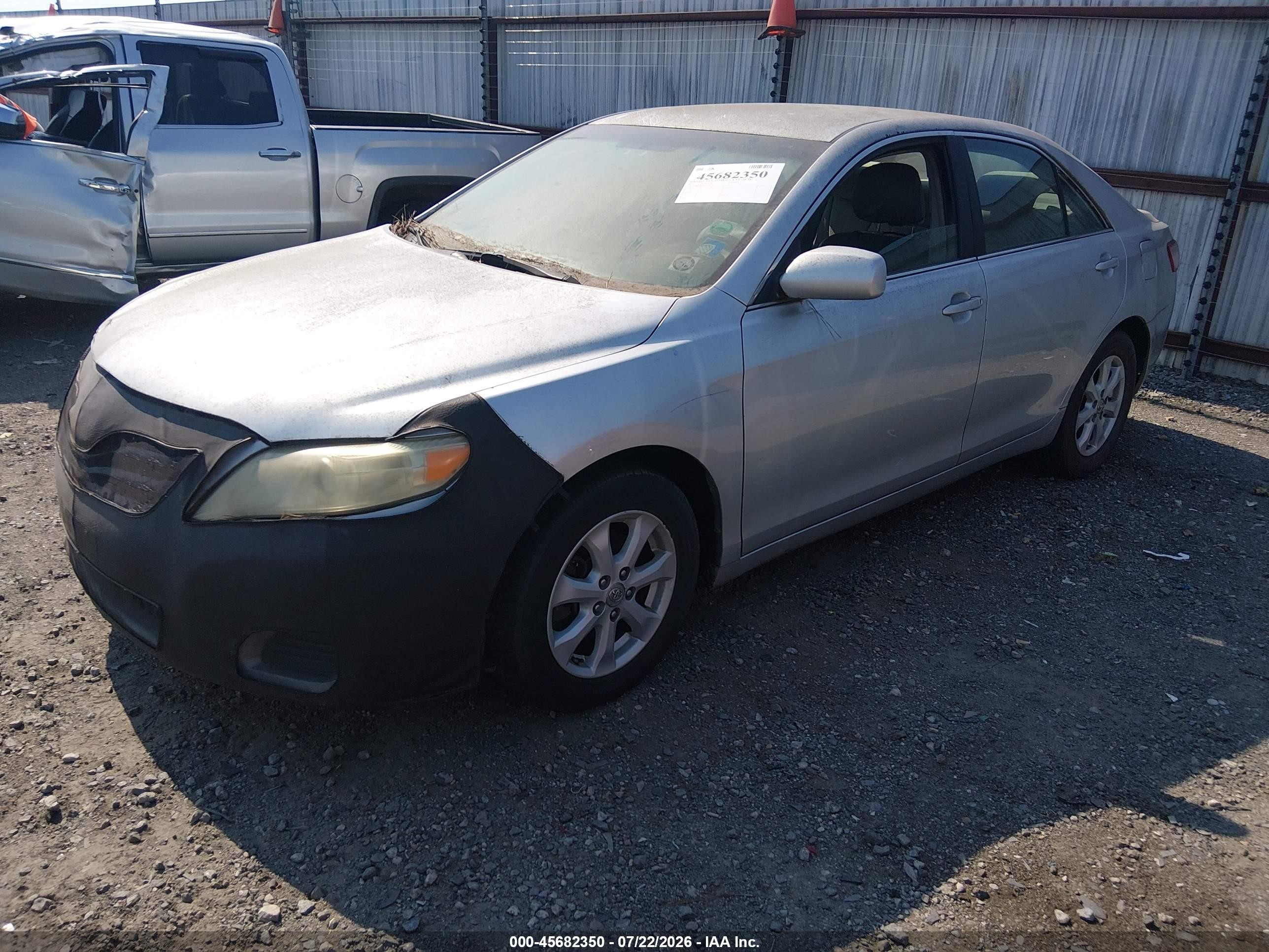 2011 Toyota Camry Le Gray vin: 4T4BF3EKXBR120582