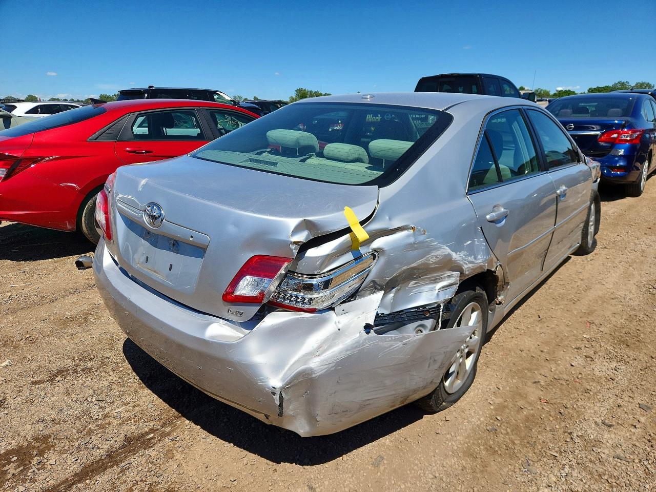2011 Toyota Camry Le Серебряный vin: 4T4BF3EKXBR134787