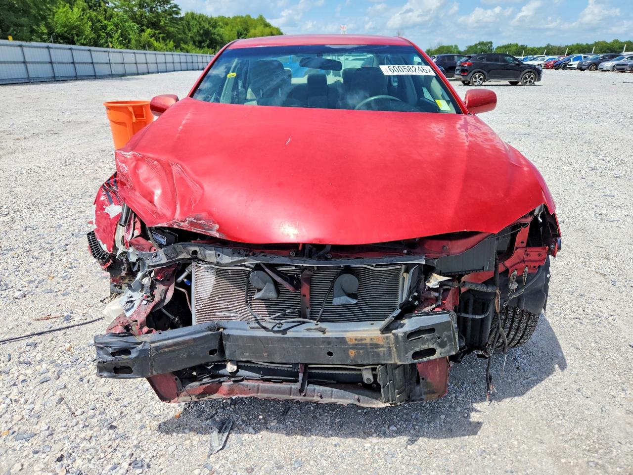 2011 Toyota Camry Le Red vin: 4T4BF3EKXBR142212