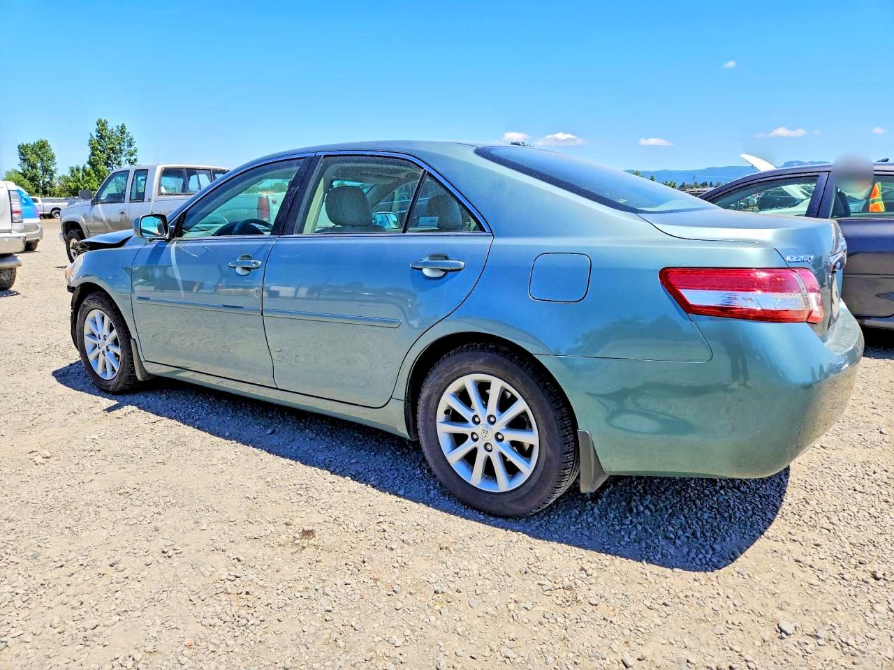 2011 Toyota Camry Xle Teal vin: 4T4BF3EKXBR143828