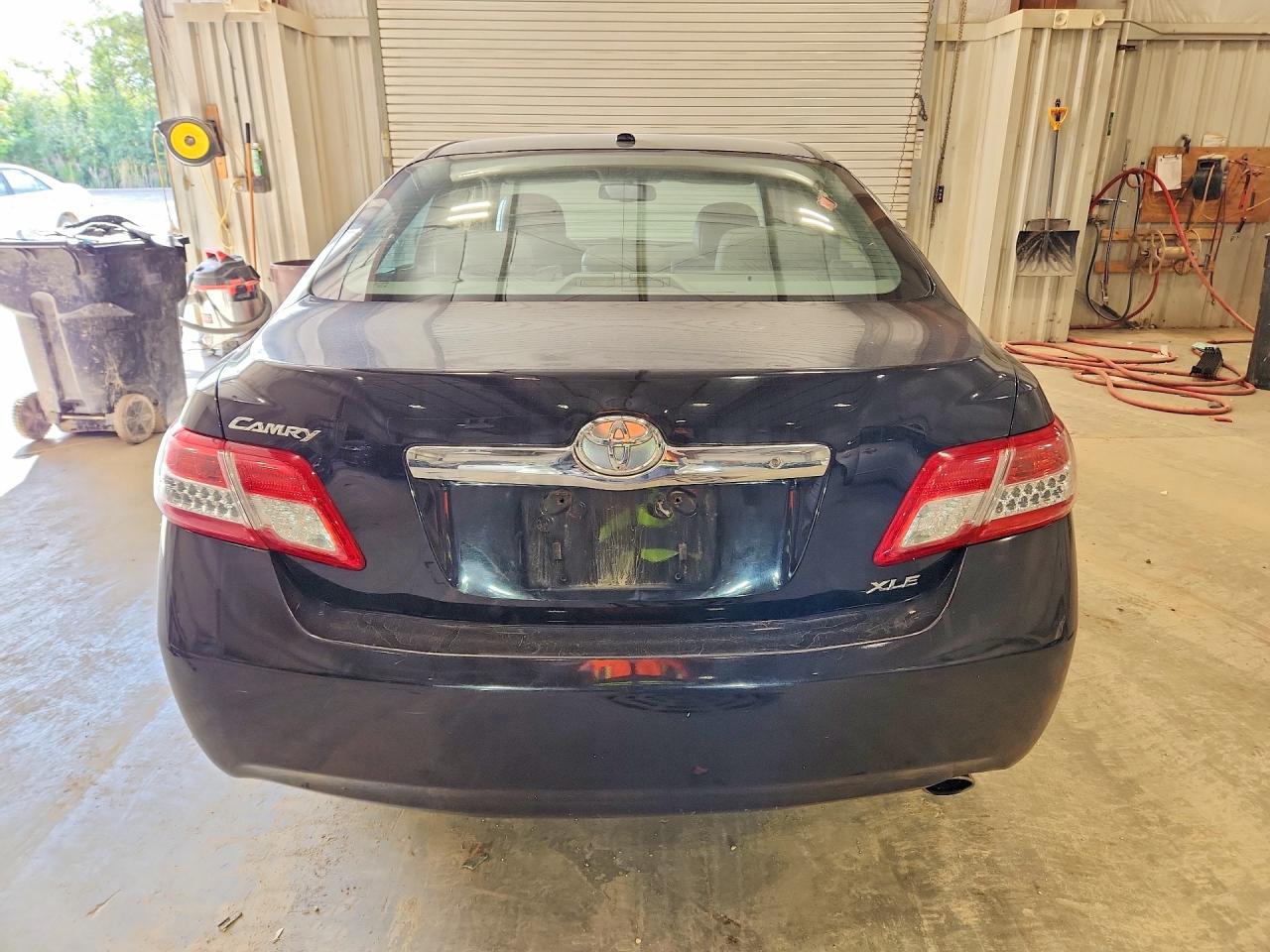 2011 Toyota Camry Xle Black vin: 4T4BF3EKXBR148429