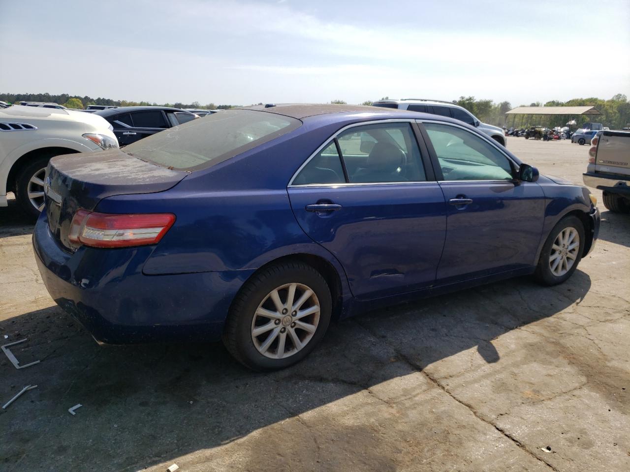 2011 Toyota Camry Base Blue vin: 4T4BF3EKXBR148740