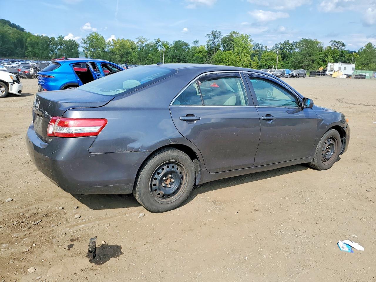 2011 Toyota Camry Le Серый vin: 4T4BF3EKXBR152027