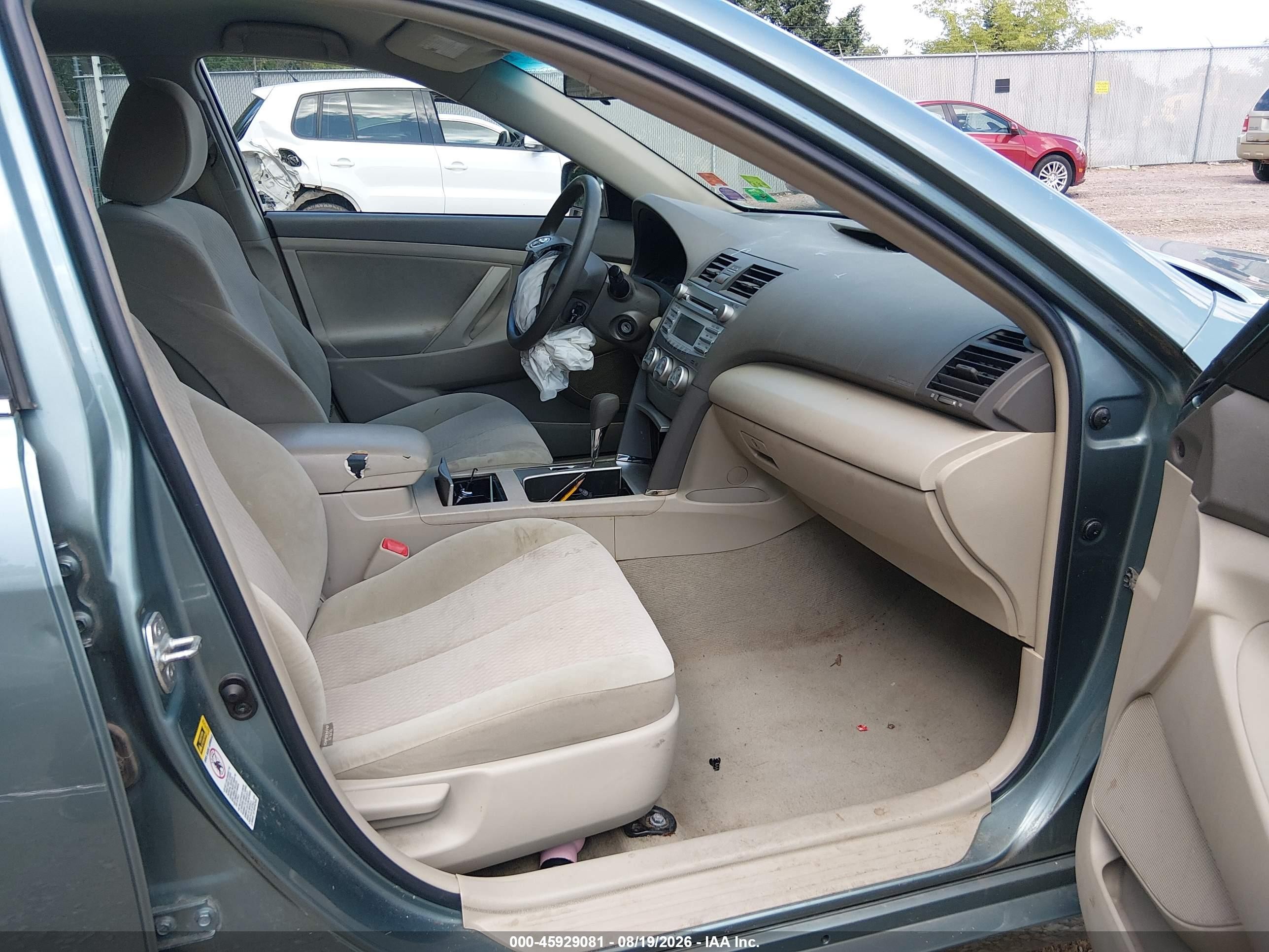 2011 Toyota Camry Le Light Blue vin: 4T4BF3EKXBR157499