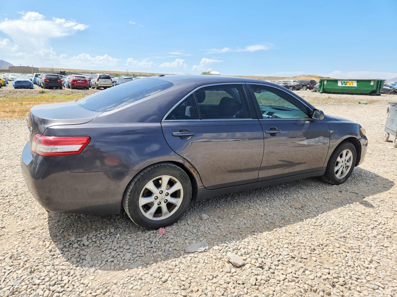 2011 Toyota Camry Le Серый vin: 4T4BF3EKXBR165215