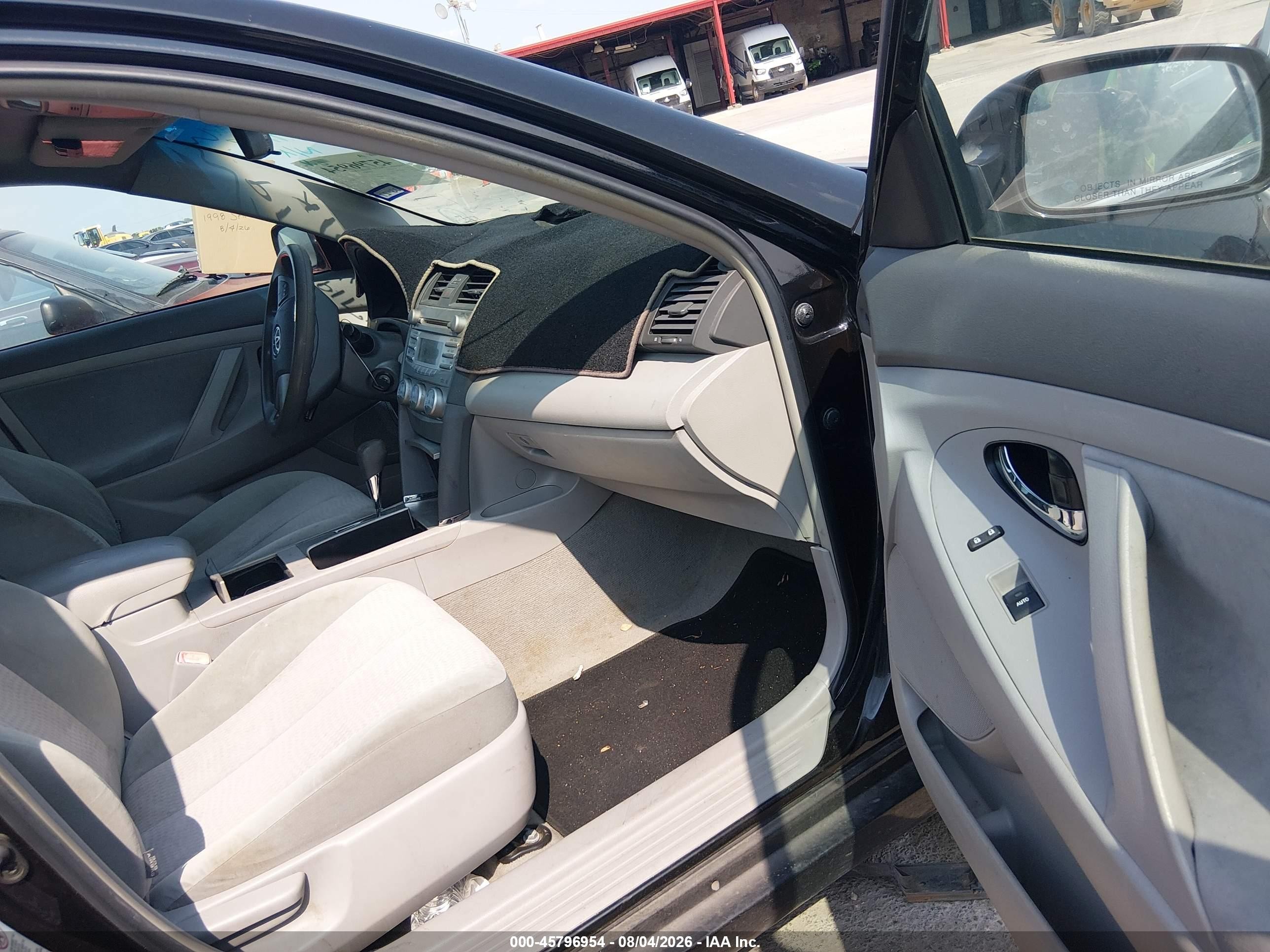 2011 Toyota Camry Le Black vin: 4T4BF3EKXBR171919
