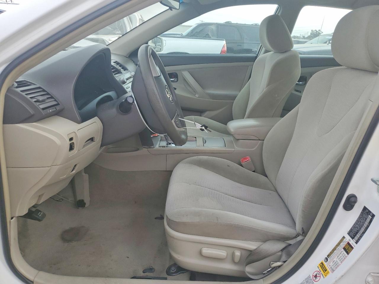 2011 Toyota Camry Белый vin: 4T4BF3EKXBR180927