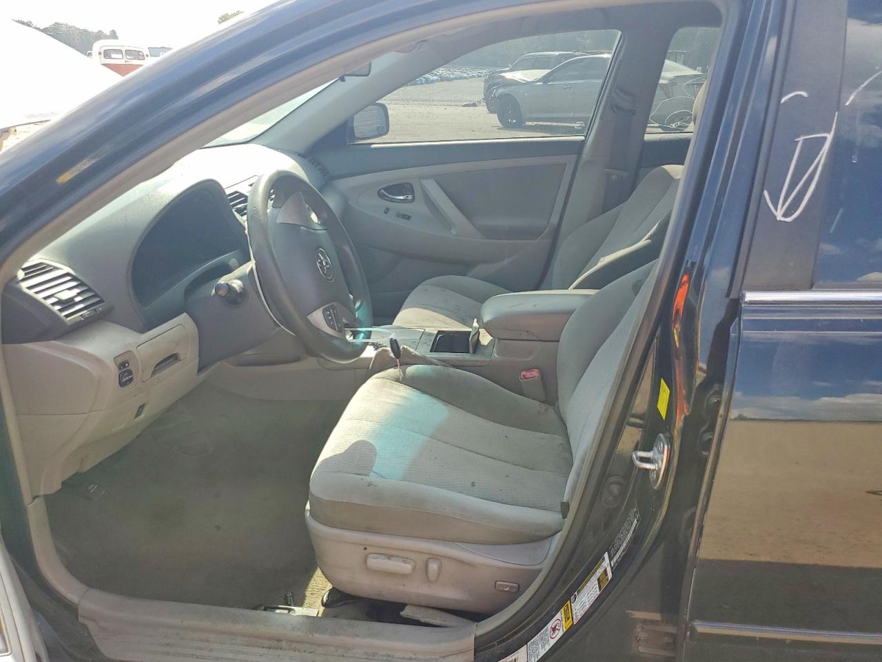 2011 Toyota Camry Le Черный vin: 4T4BF3EKXBR181818