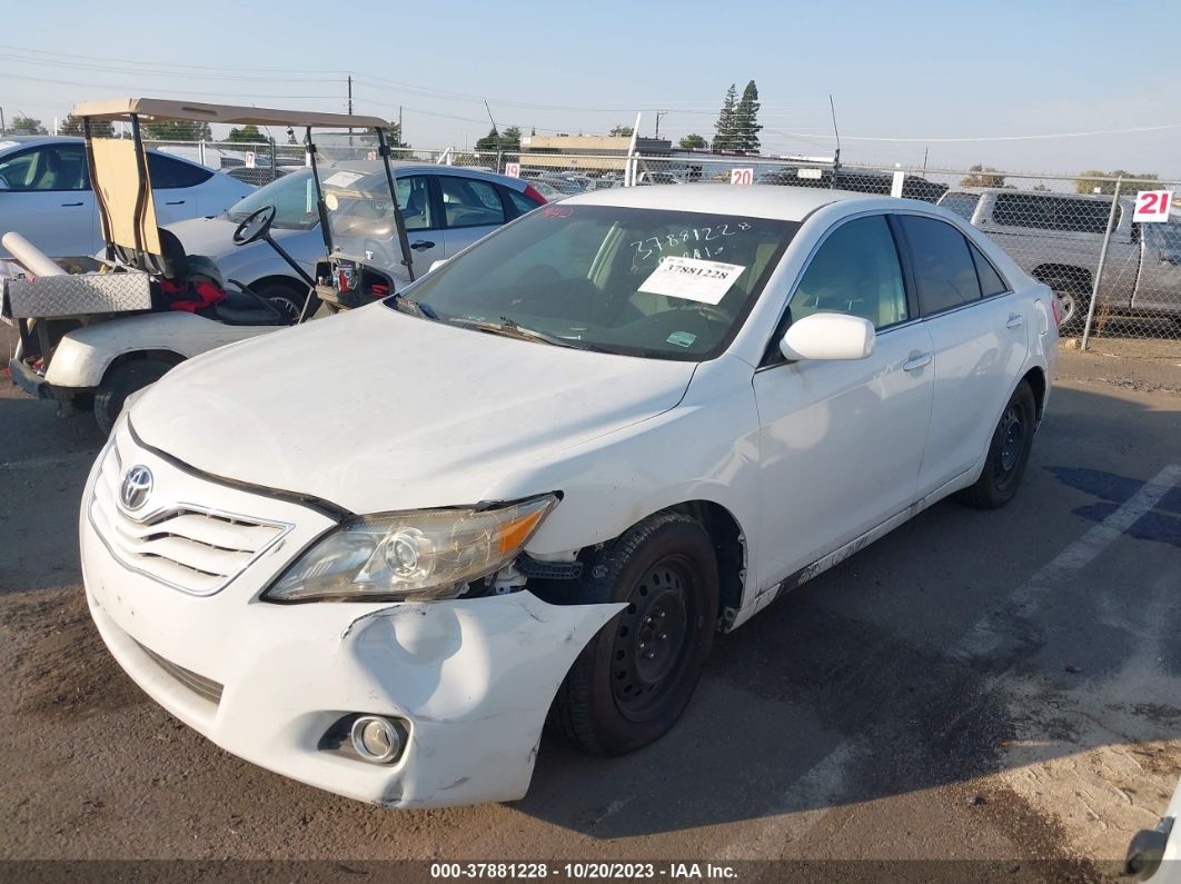 2011 Toyota Camry Le White vin: 4T4BF3EKXBR198019