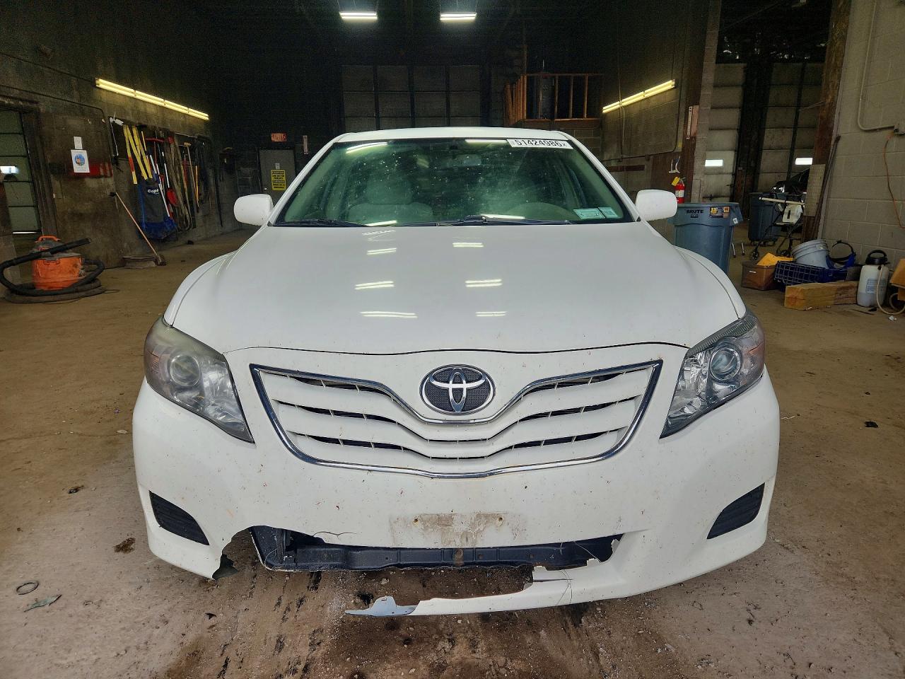 2011 Toyota Camry Le White vin: 4T4BF3EKXBR218978