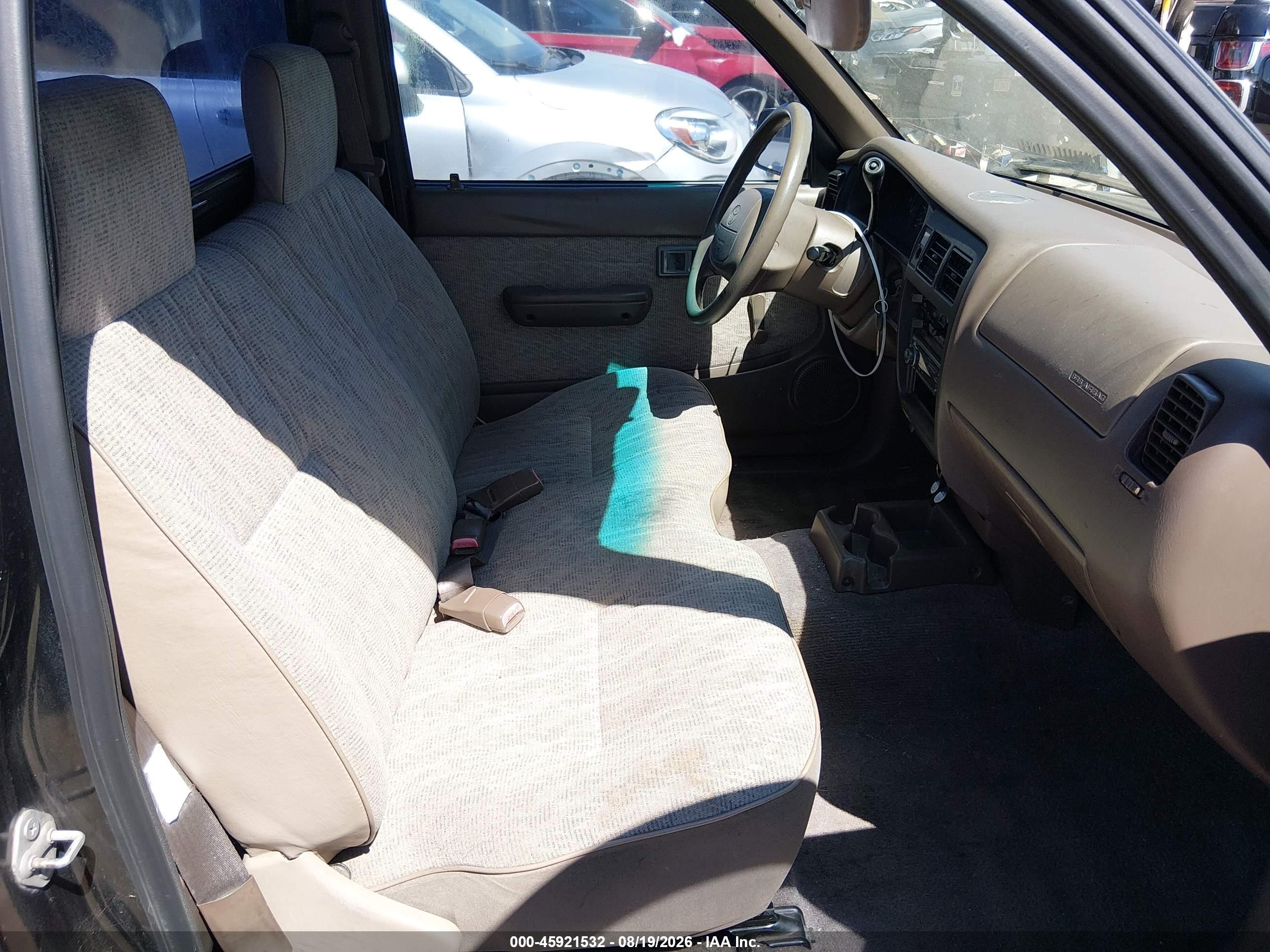 1998 Toyota Tacoma   Black vin: 4TANL42N1WZ043422