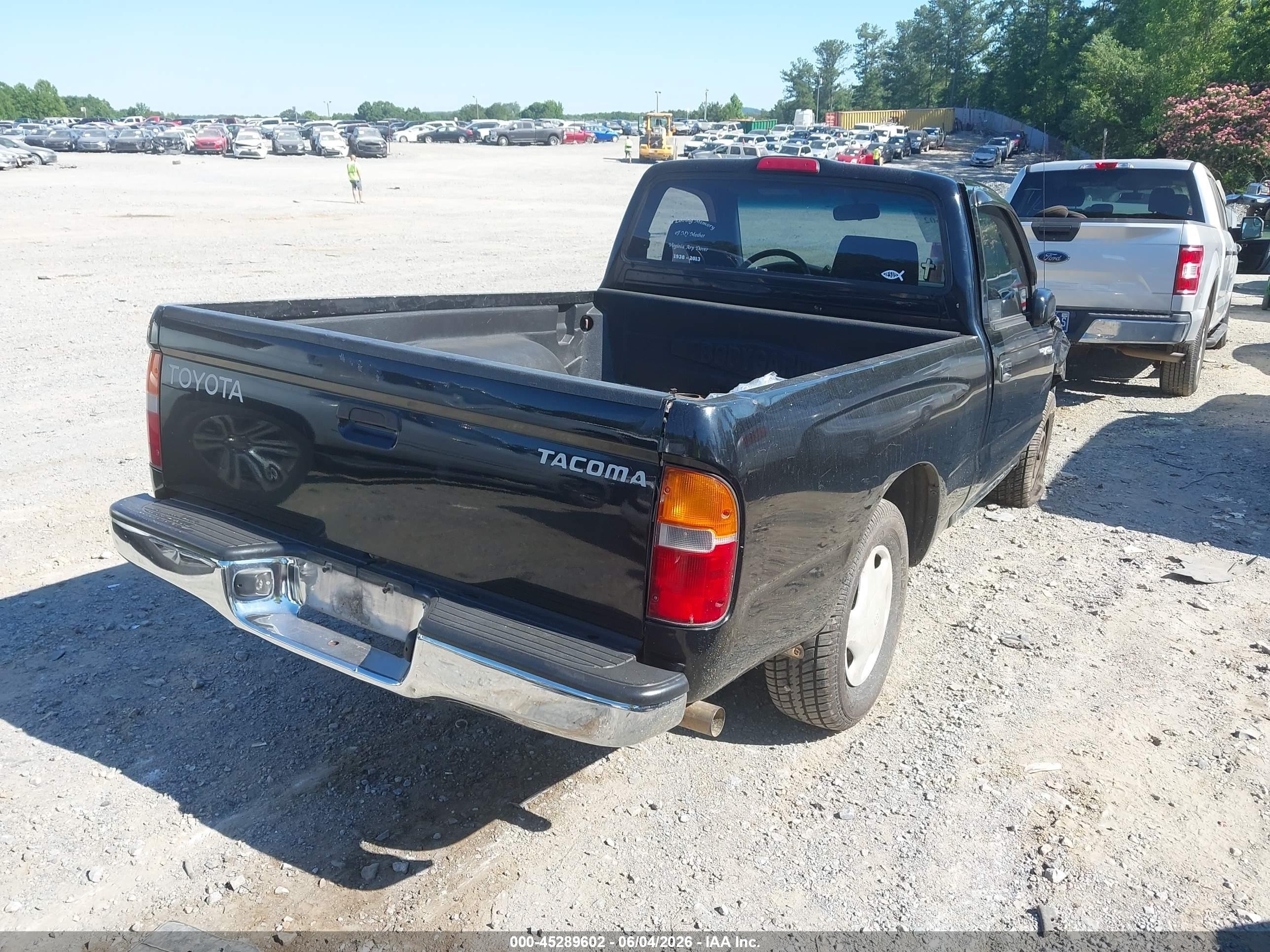1999 Toyota Tacoma   Черный vin: 4TANL42N1XZ501106