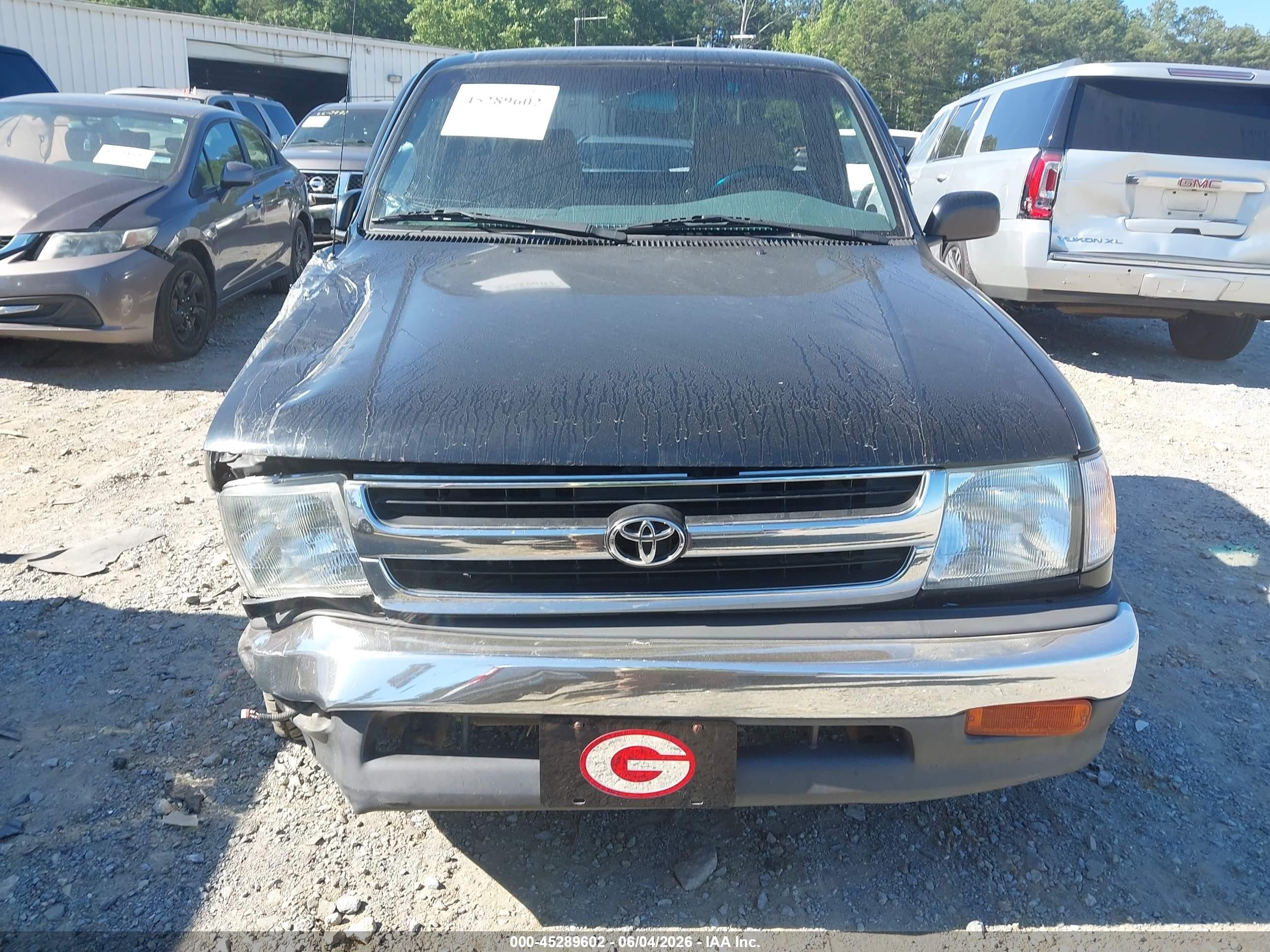 1999 Toyota Tacoma   Черный vin: 4TANL42N1XZ501106