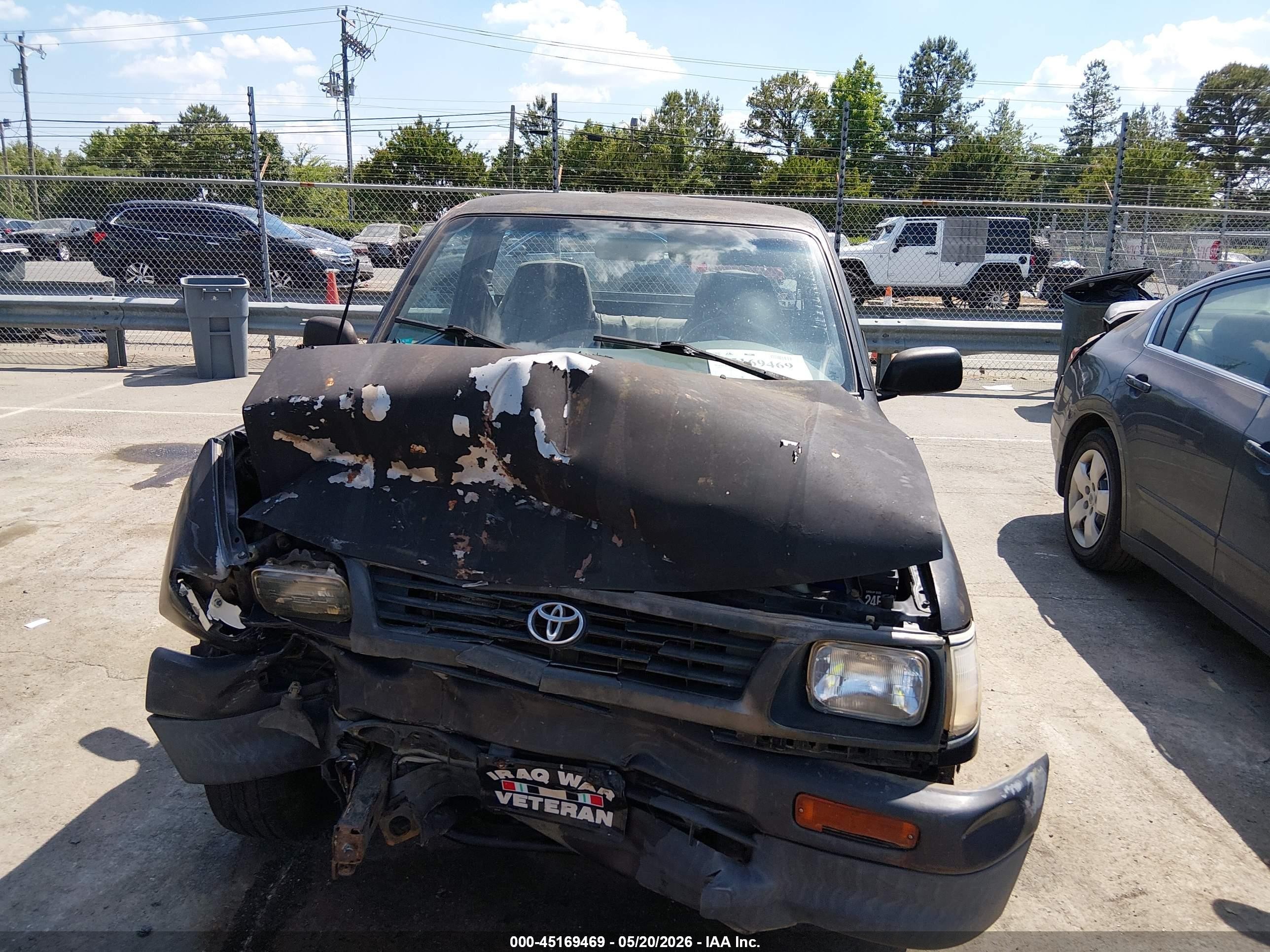 1996 Toyota Tacoma   Black vin: 4TANL42N2TZ185984