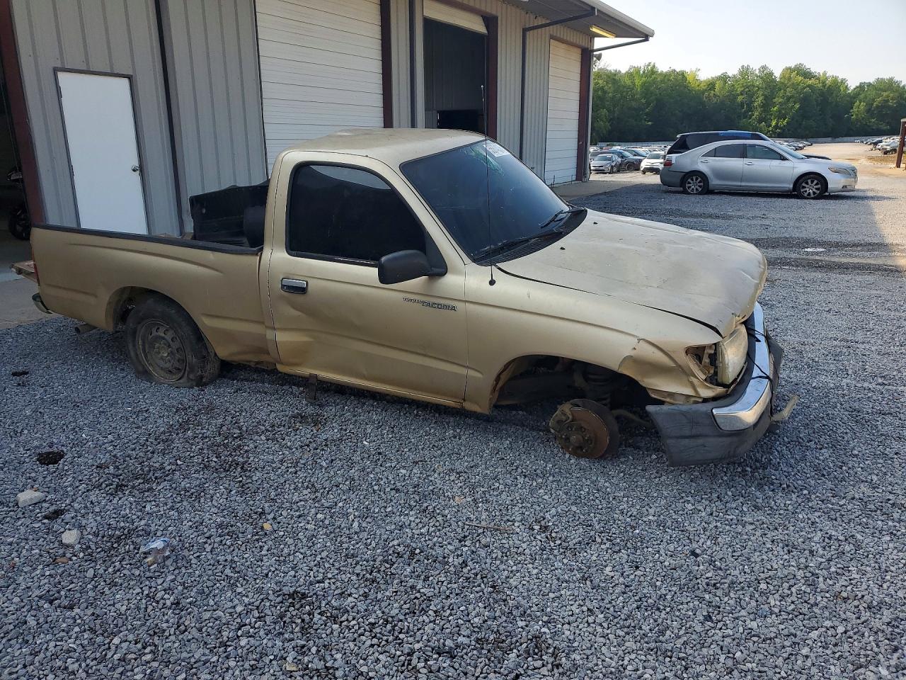1998 Toyota Tacoma Base Beige vin: 4TANL42N2WZ136255