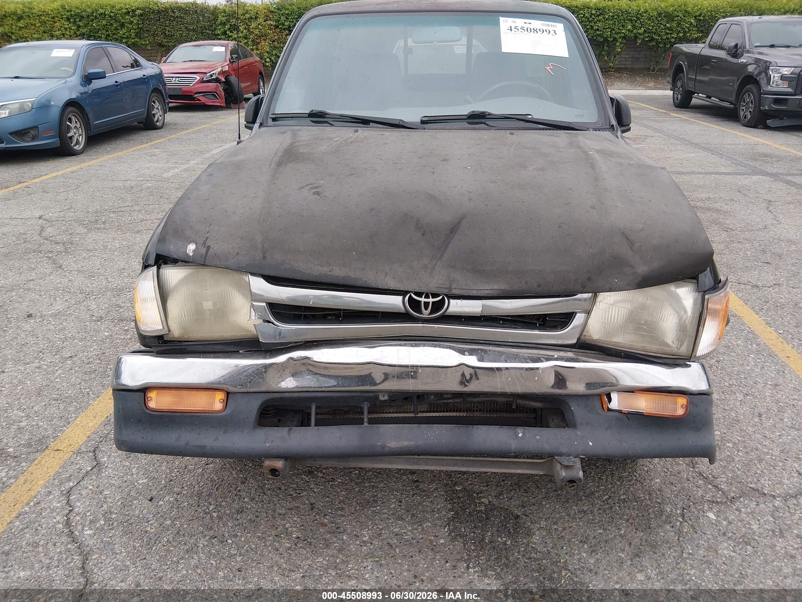 1999 Toyota Tacoma   Black vin: 4TANL42N2XZ431924