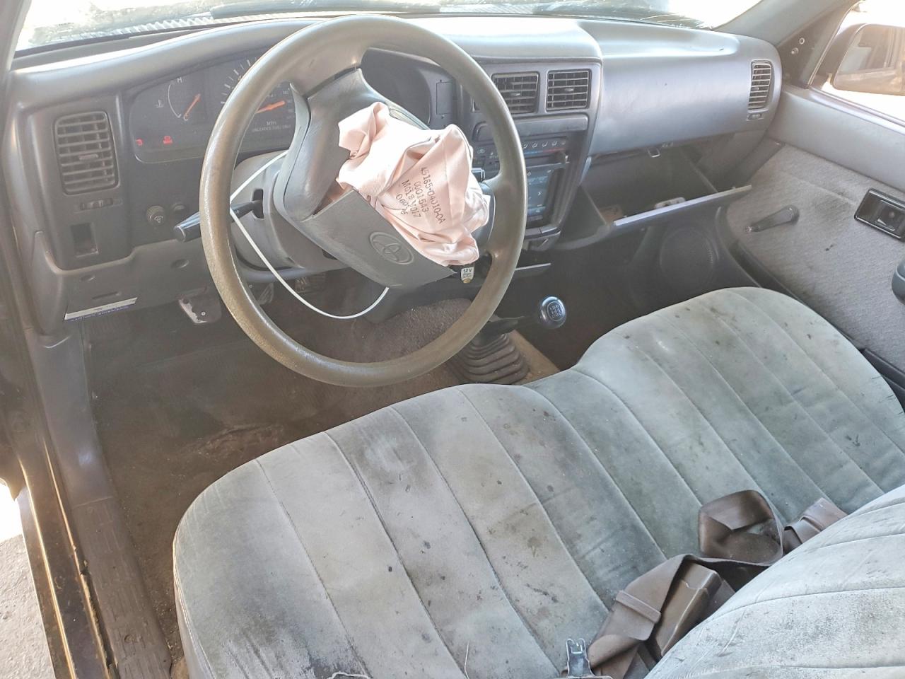 1997 Toyota Tacoma Base Black vin: 4TANL42N5VZ249454