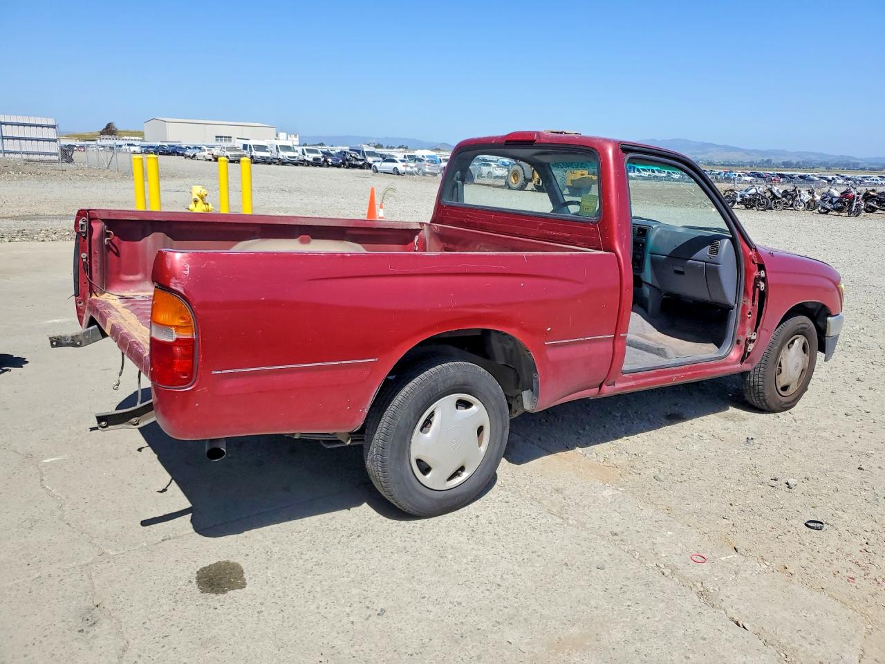 1997 Toyota Tacoma Base Burgundy vin: 4TANL42N5VZ329448